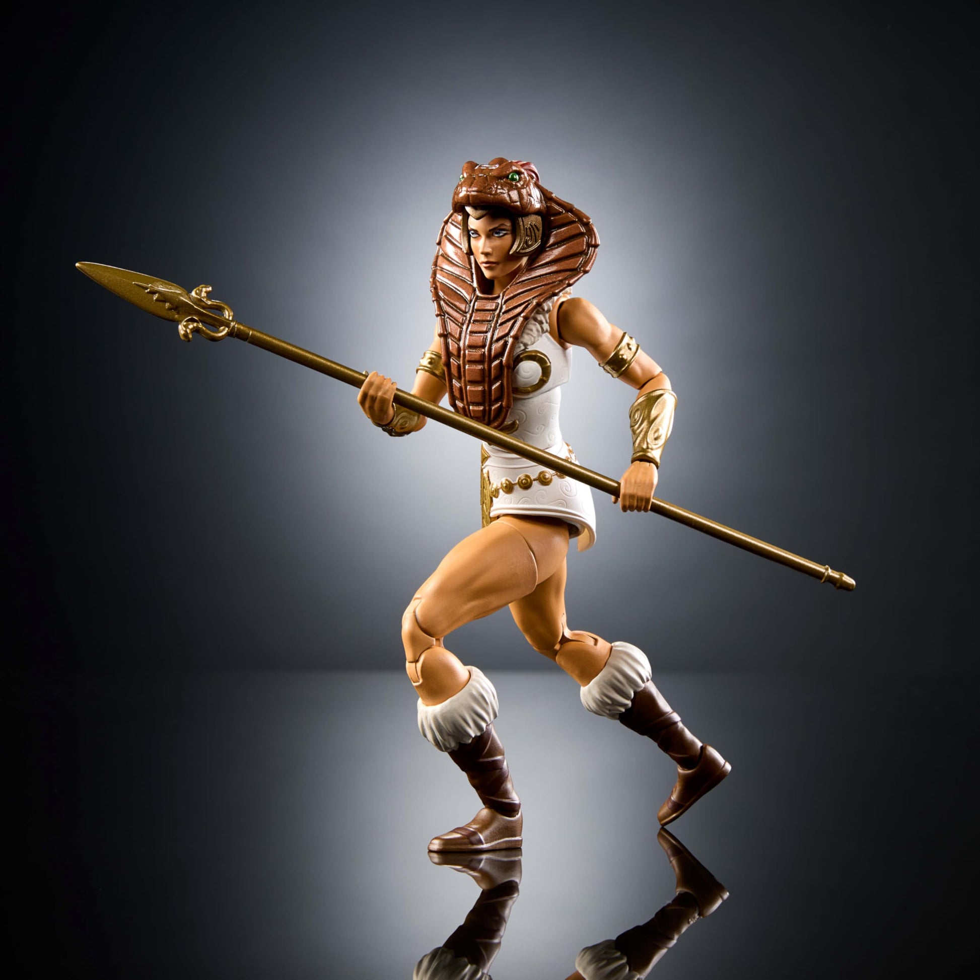 Masters of the Universe Masterverse Action Figure New Eternia Teela, 7 Inch Motu Toy 30 Articulations, Removable Cobra Hood, Weapons Accessories