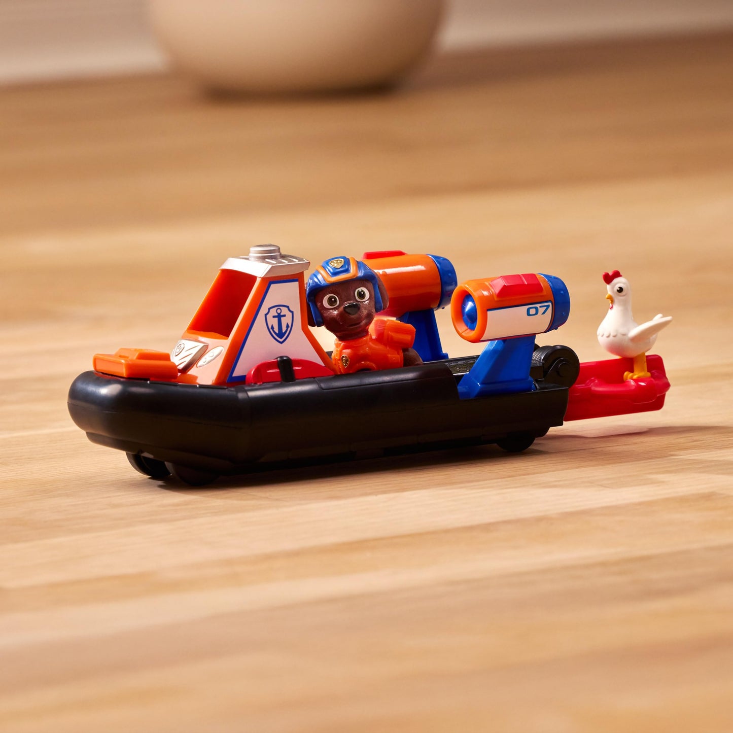 Paw Patrol: Search & Rescue Zuma Hovercraft Water Vehicle with 2 Characters Backload Toy Boat Toys for Kids Girls 3+ Years