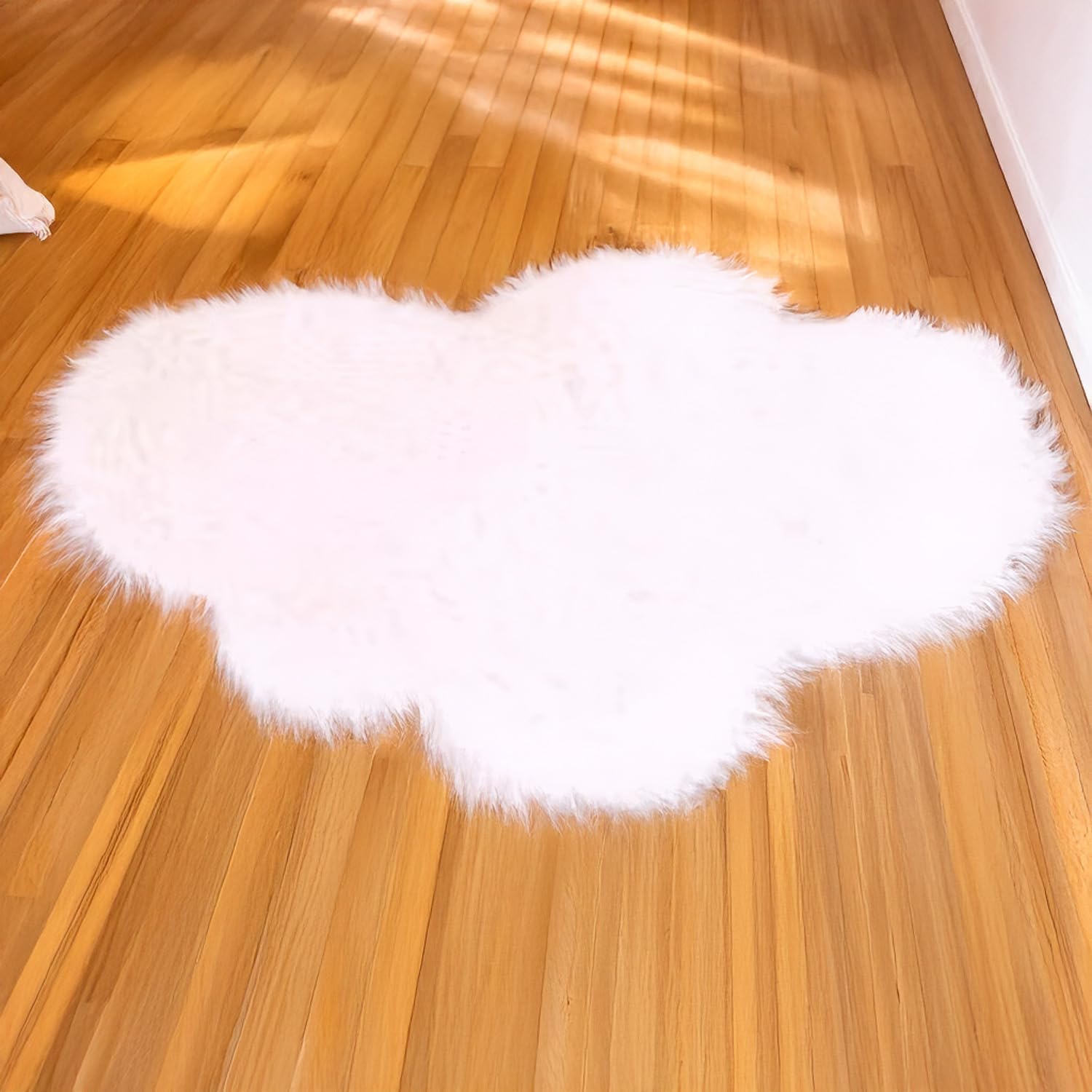 Miniature Dollhouse Cloud Rug (1:12 Scale) | Soft White Fur Rug for Dollhouse Nursery Decor | Dollhouse Miniatures