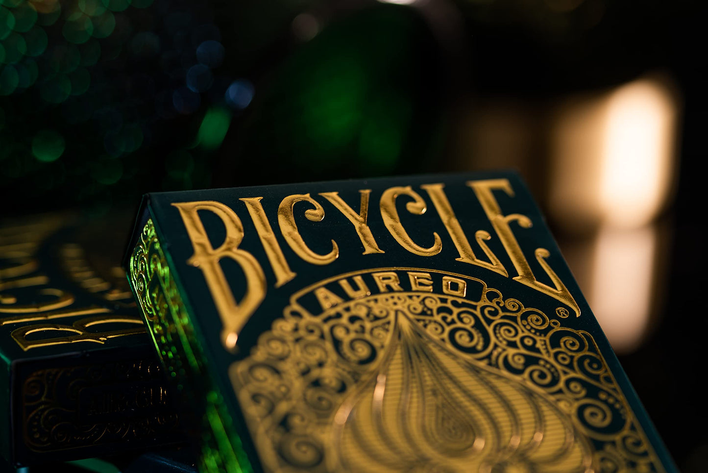 Bicycle Aureo Playing Cards - 1 x Showstopper Card Deck, Easy to Shuffle & Durable, Great Gift for Card Collectors, Black and Golden
