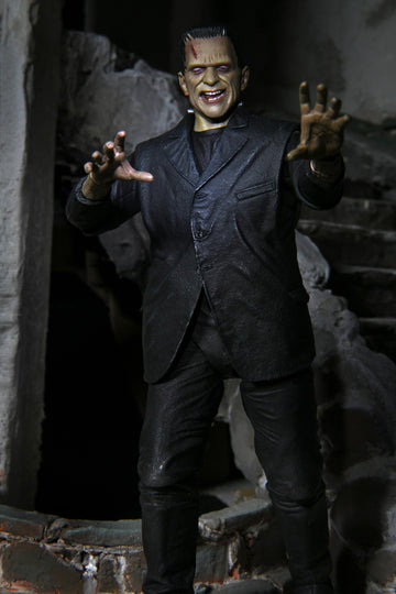 Universal Monsters - Ultimate Frankenstein's Monster (Color) 7” Scale Action Figure