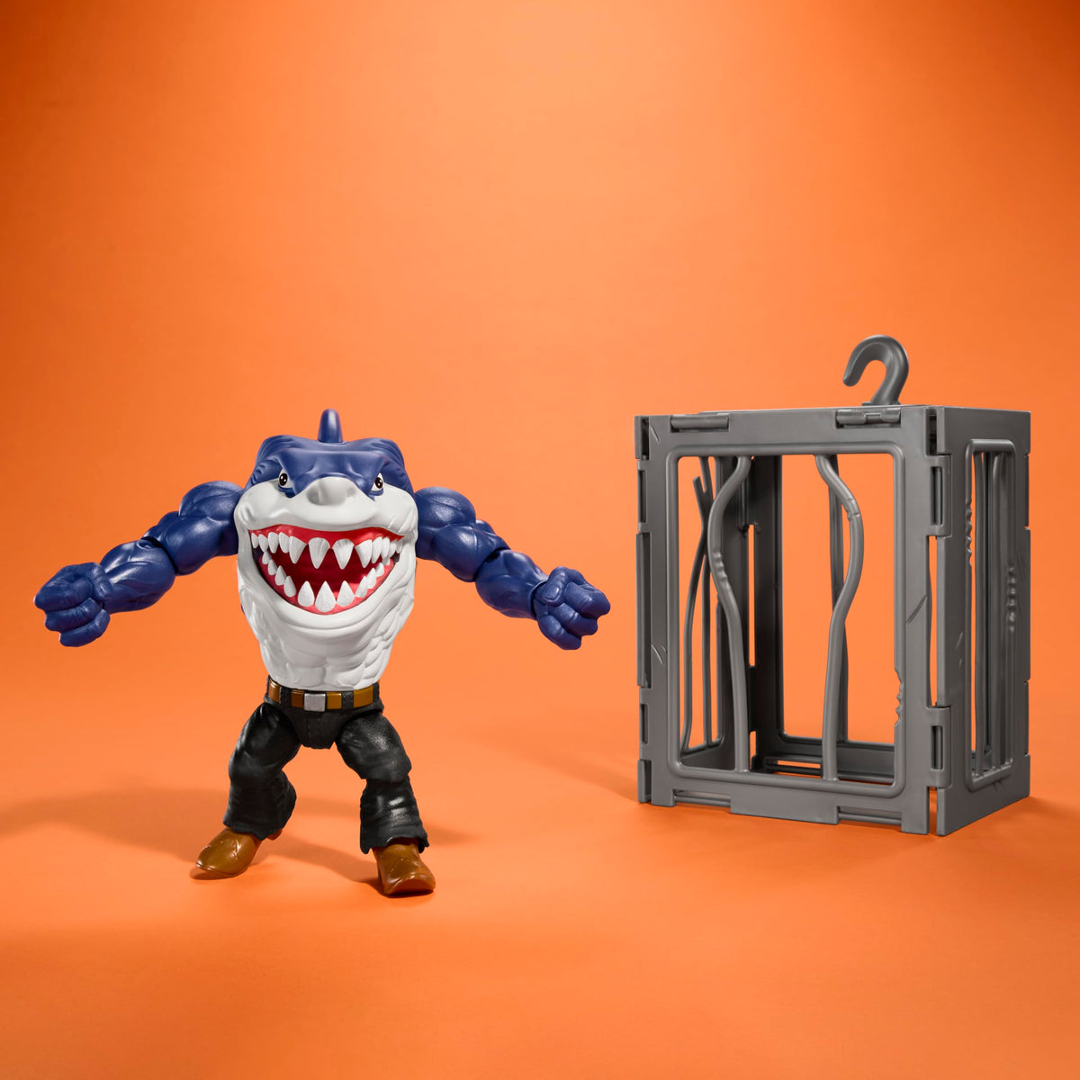 Mattel Street Sharks Action Figure with Bite & Punch Motion, Ripster Collectible Toy Inspired by 90s TV Half-Man Half-Shark Hero, 6-Inch