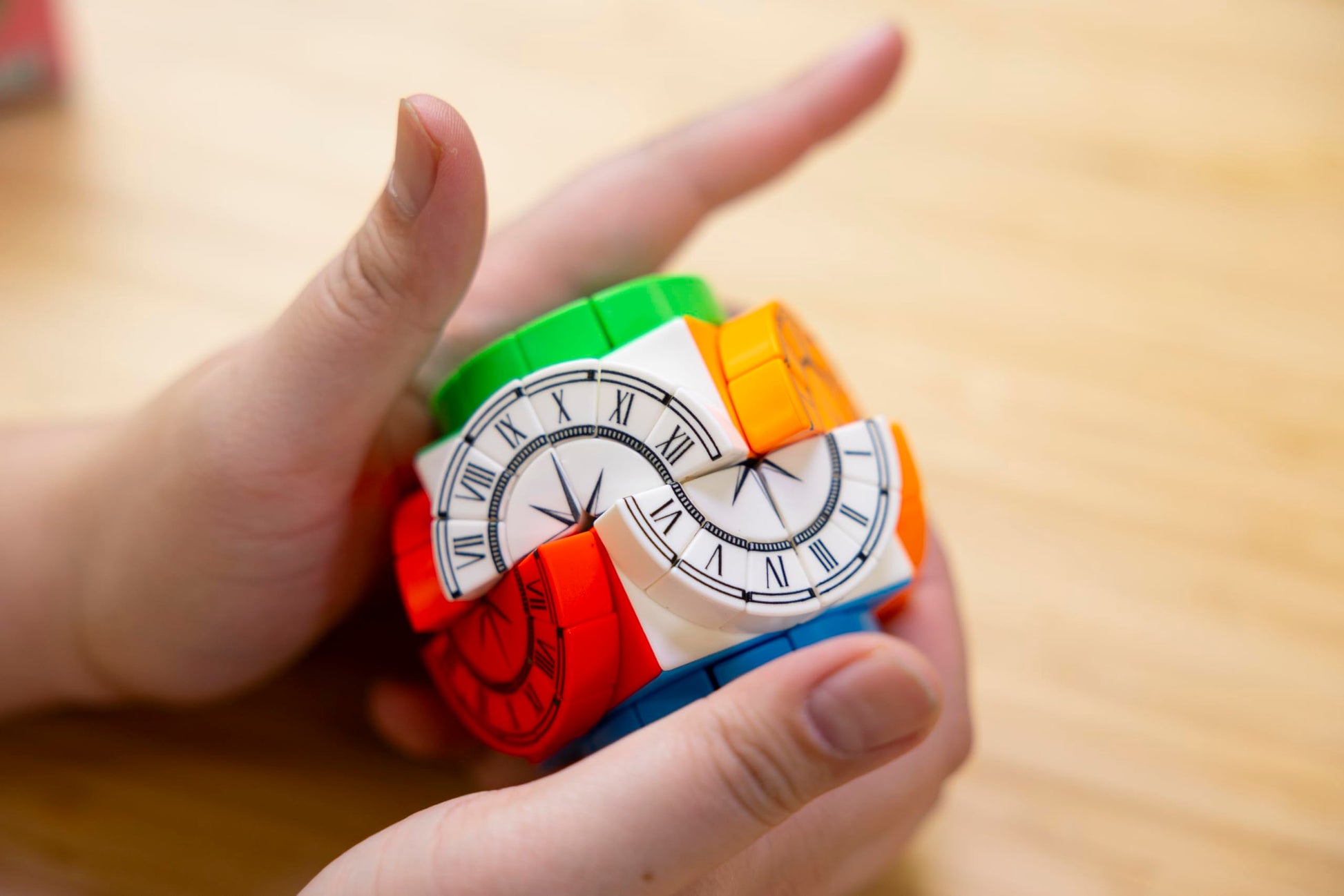 iYallow Time Machine Speed Cube 2x2 (Roman Numerals)