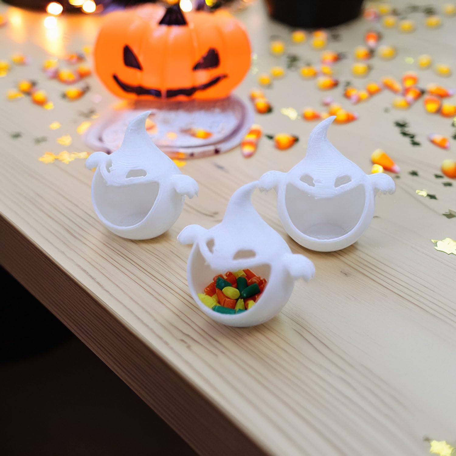 Miniature Halloween Ghost Candy Boxes with Fake Jelly Beans (3pcs): 1/12 Scale Dollhouse Decor for Dollhouse Scenes
