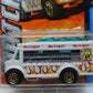 Matchbox 2013 #004 MBX Adventure City Food Truck 4 of 120