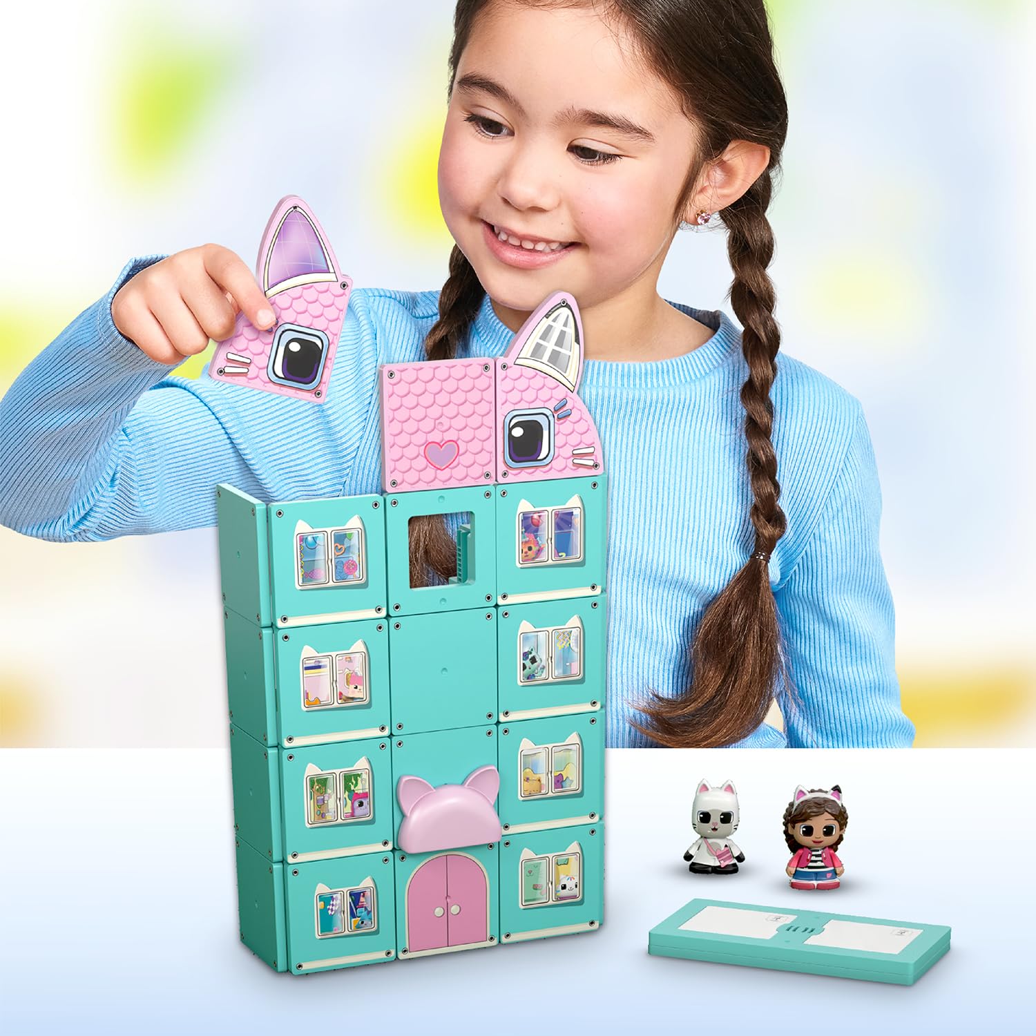 Tile Town Gabby’s Dollhouse 35-Piece Magnetic Tile Playset, Interactive STEM Magnetic Tiles Toys, Includes Gabby & Pandy Paws Figures, Action Tiles