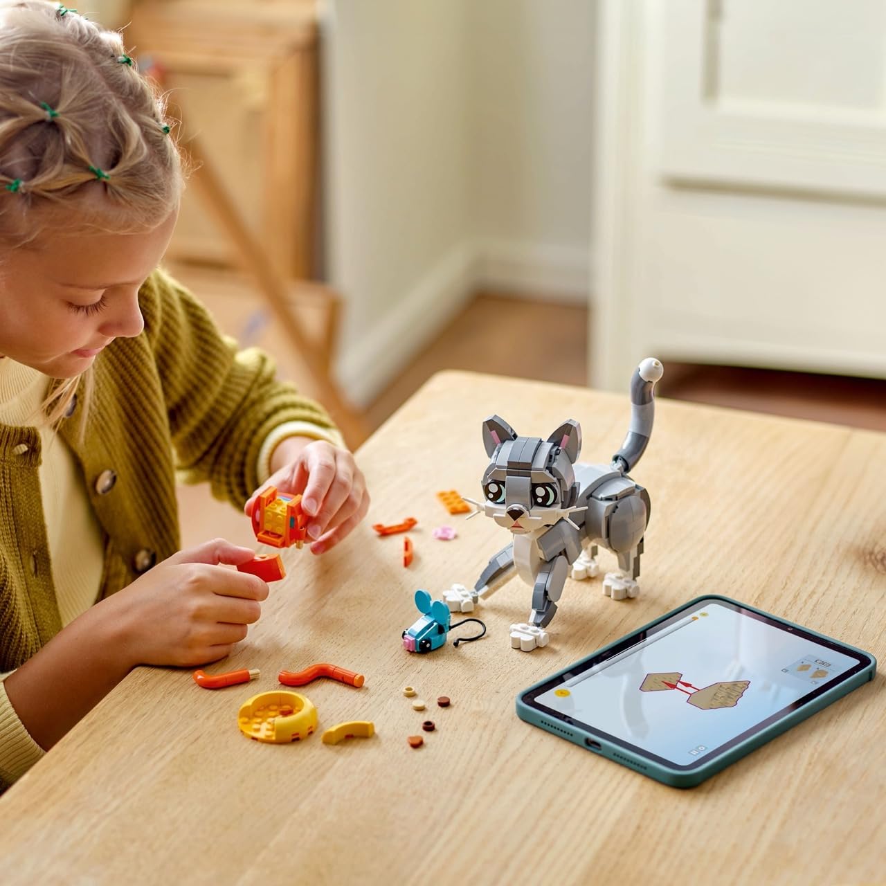 LEGO Creator 3 in 1 Playful Cat Toy - Building Toy with 3 Building Options, Cat, Dog, or Pigeon - Birthday Gift for Kids - Animal Figures for Kids