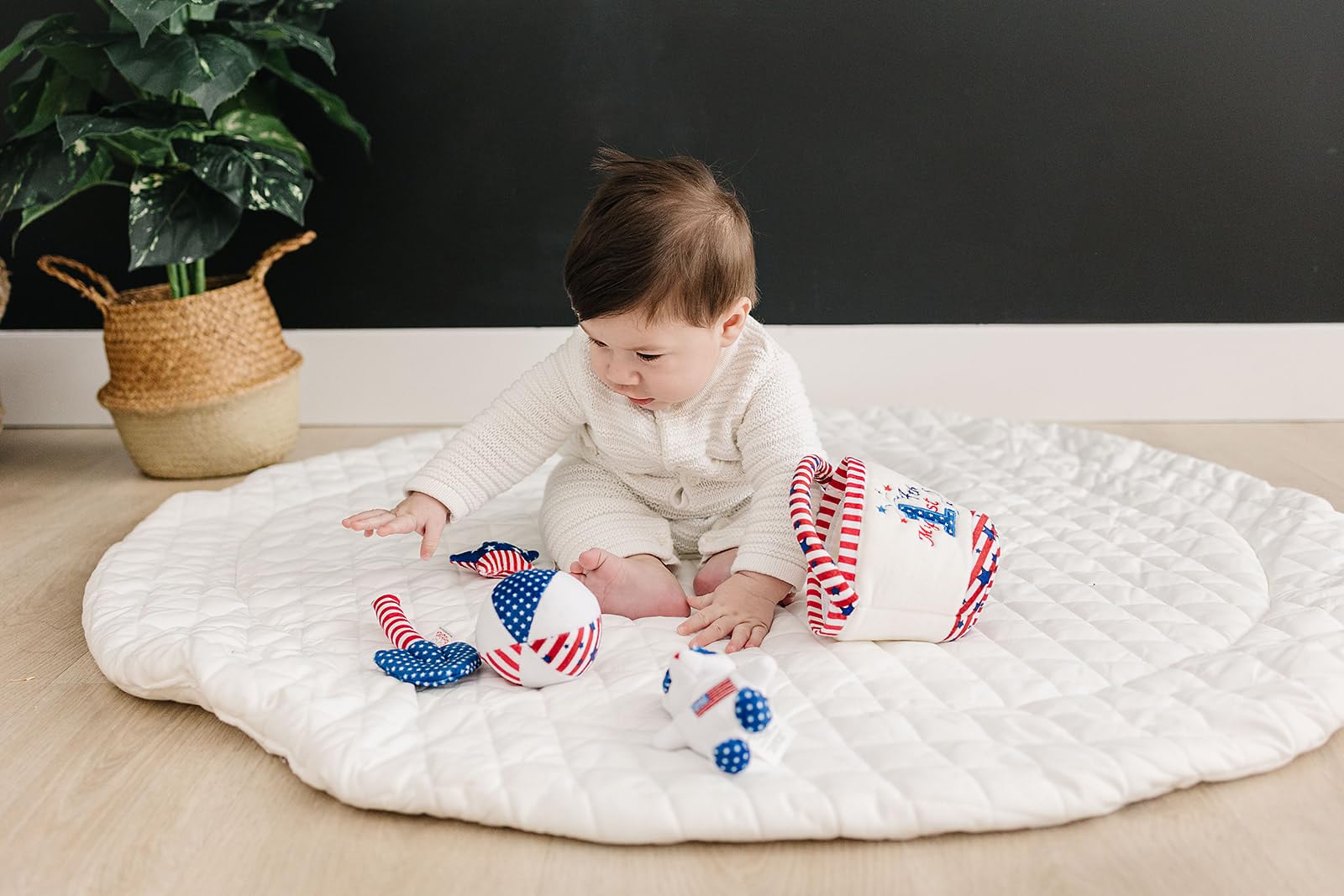 Genius Baby Toys My First 4th of July Baby Toy, Patriotic Plush Sand Bucket with 4 Sensory Toys - Teddy Bear, Shovel, Beach Ball & Sea Star, Summer