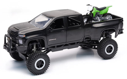 New-Ray X-Treme Adventure Chevrolet 3500 HD Off Road with Dirt Bike Playset