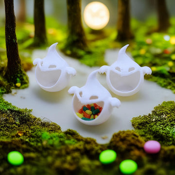 Miniature Halloween Ghost Candy Boxes with Fake Jelly Beans (3pcs): 1/12 Scale Dollhouse Decor for Dollhouse Scenes