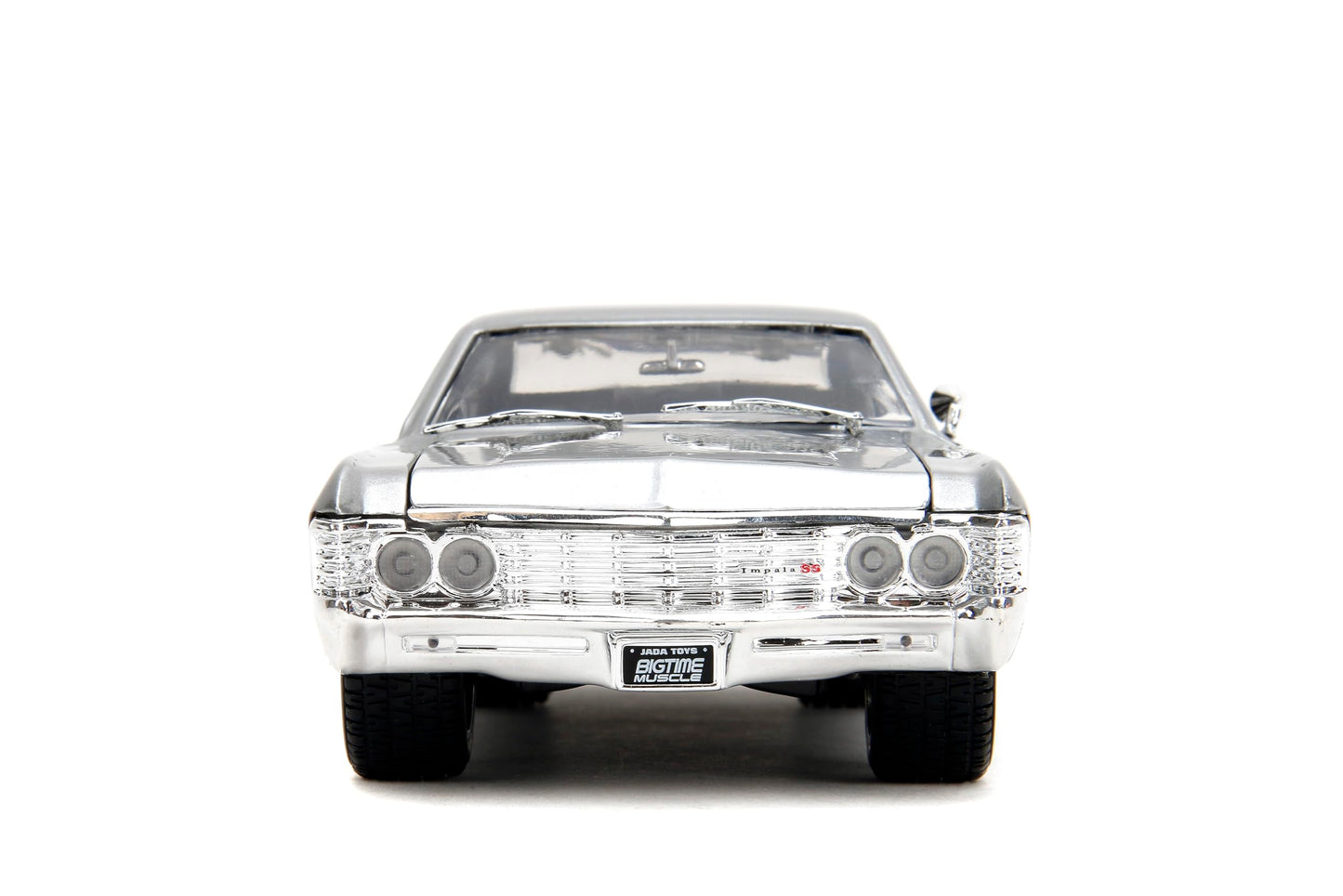 Jada Toys Bigtime Muscle 1:24 1967 Chevrolet Impala SS - Opening Doors, Hood, Trunk, Rubber Tires(Candy Silver/Black)