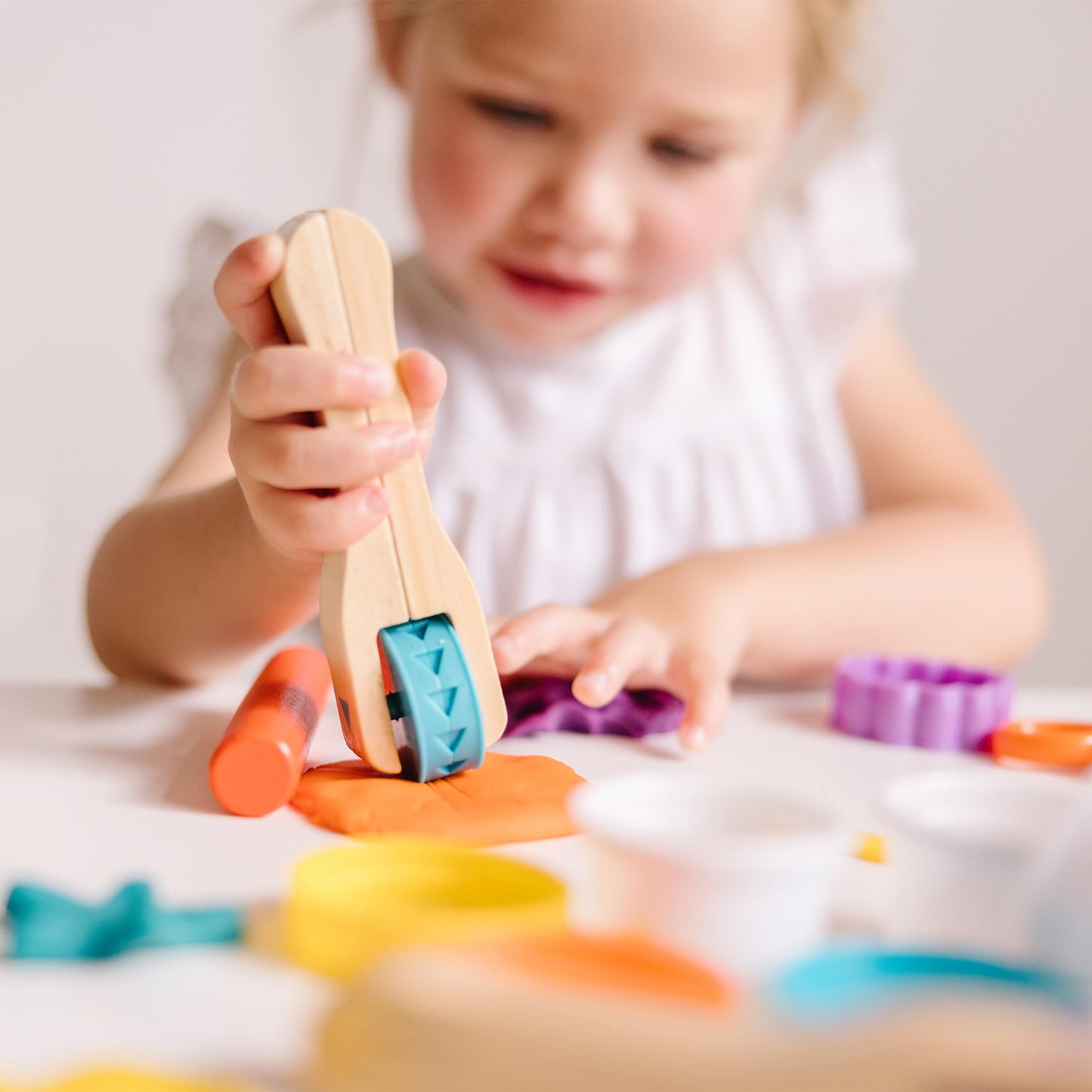 Melissa & Doug Created by Me! Cut, Sculpt, and Roll Modeling Dough Kit with 8 Tools and 4 Colors of Modeling Dough