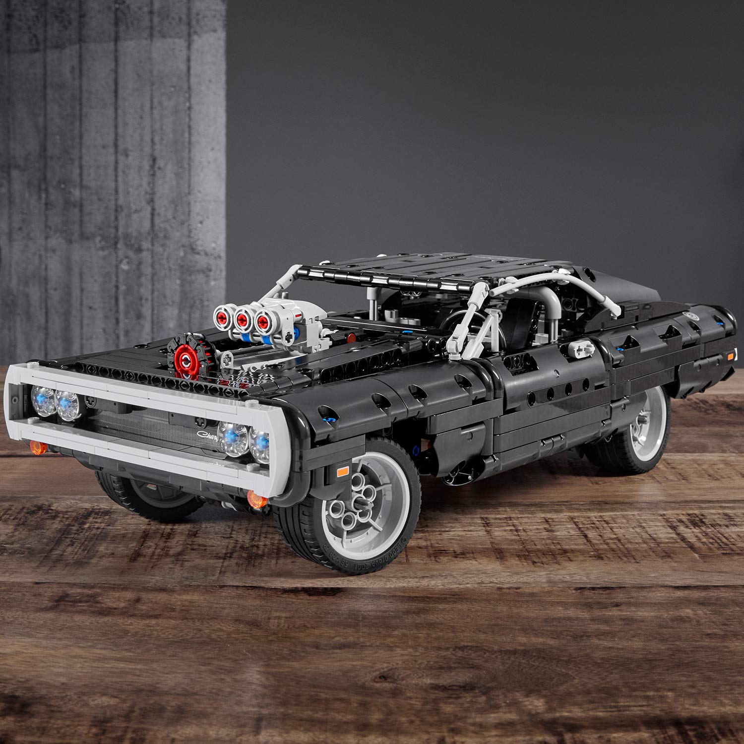 LEGO Technic Fast & Furious Dom's Dodge Charger 42111 Building Toy - Racing Car Model Building Kit, Iconic Movie Inspired Collector's Set, Gift Idea