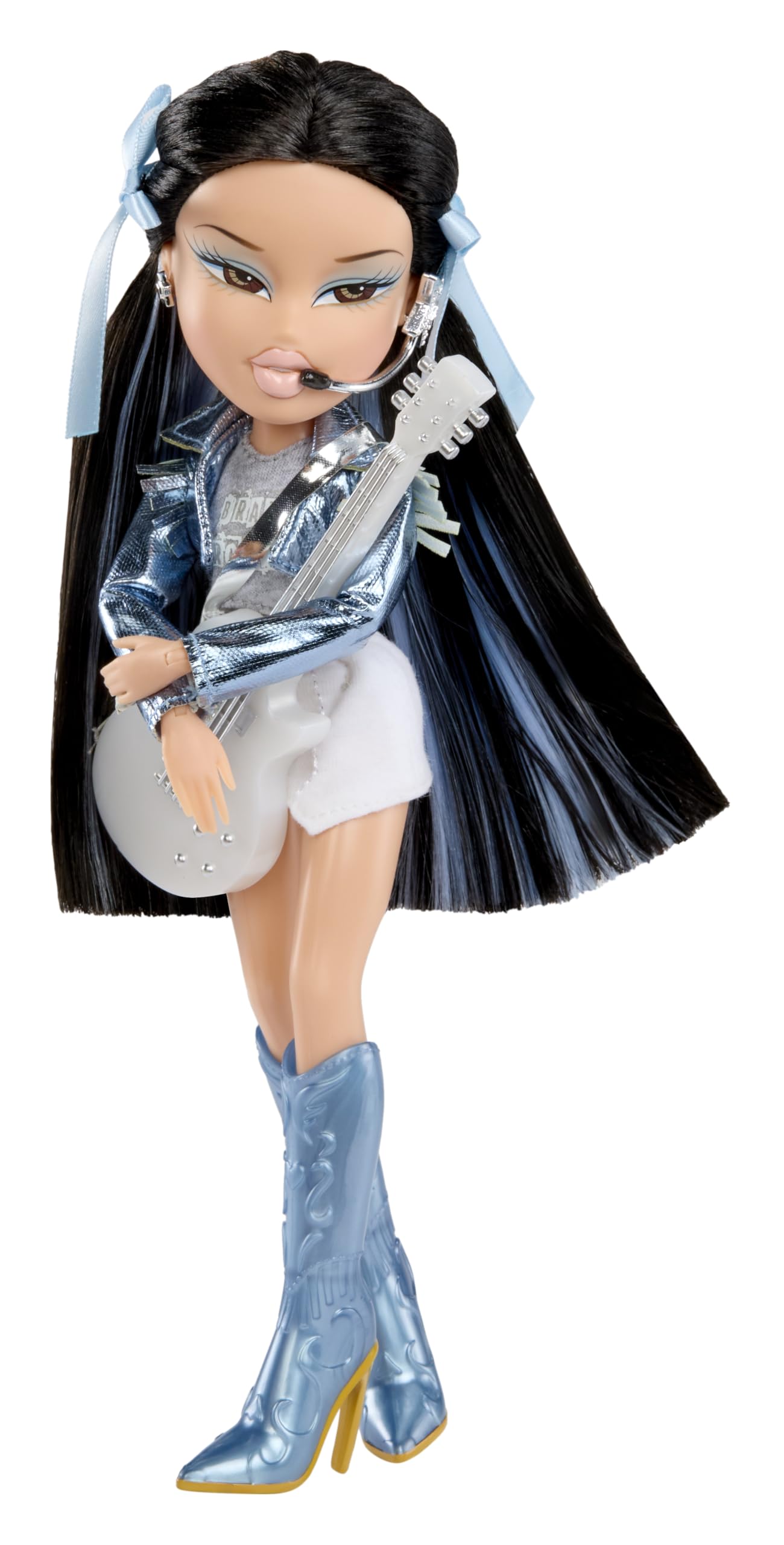 Bratz Pop Starz Jade Fashion Doll with Accessories and Charm