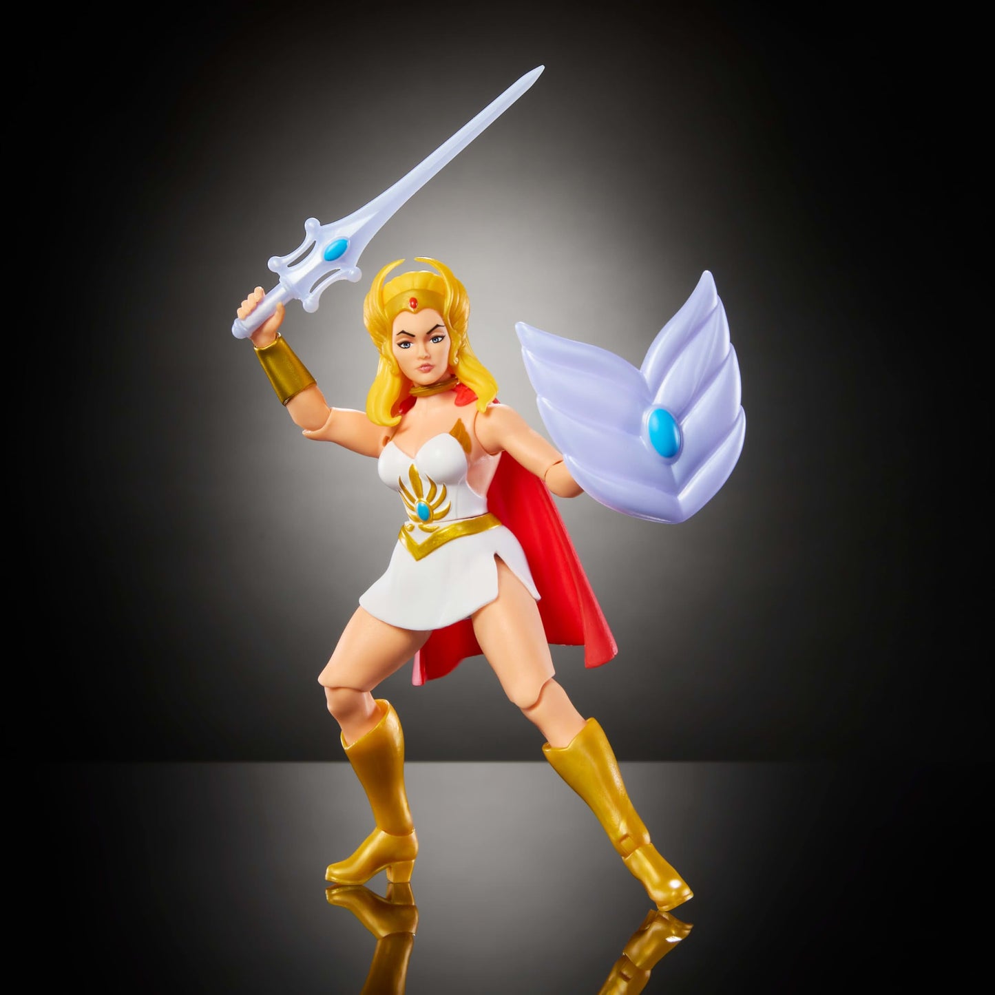 Masters of the Universe Origins Action Figure She-Ra Cartoon Collection, 5.5-inch 1980s TV Heroine, Princess of Power Detailed Design & Accessories