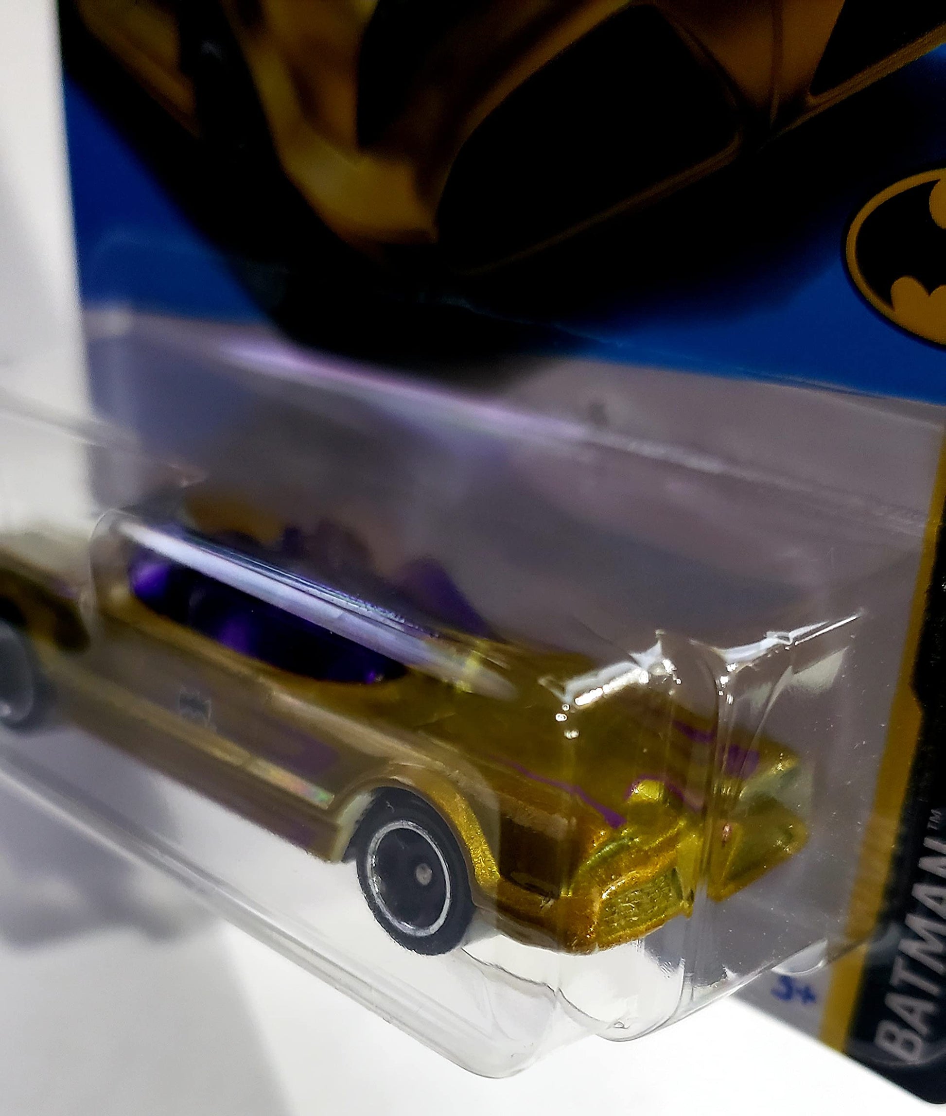 Hot Wheels TV Series Batmobile 131/250 4/5 (Gold)