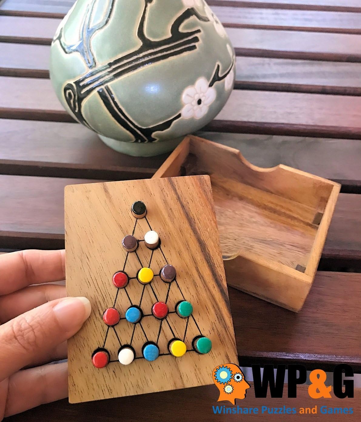 Last Fighter Triangle Strategy IQ Puzzle Game Wooden Solitaire Brain Teaser