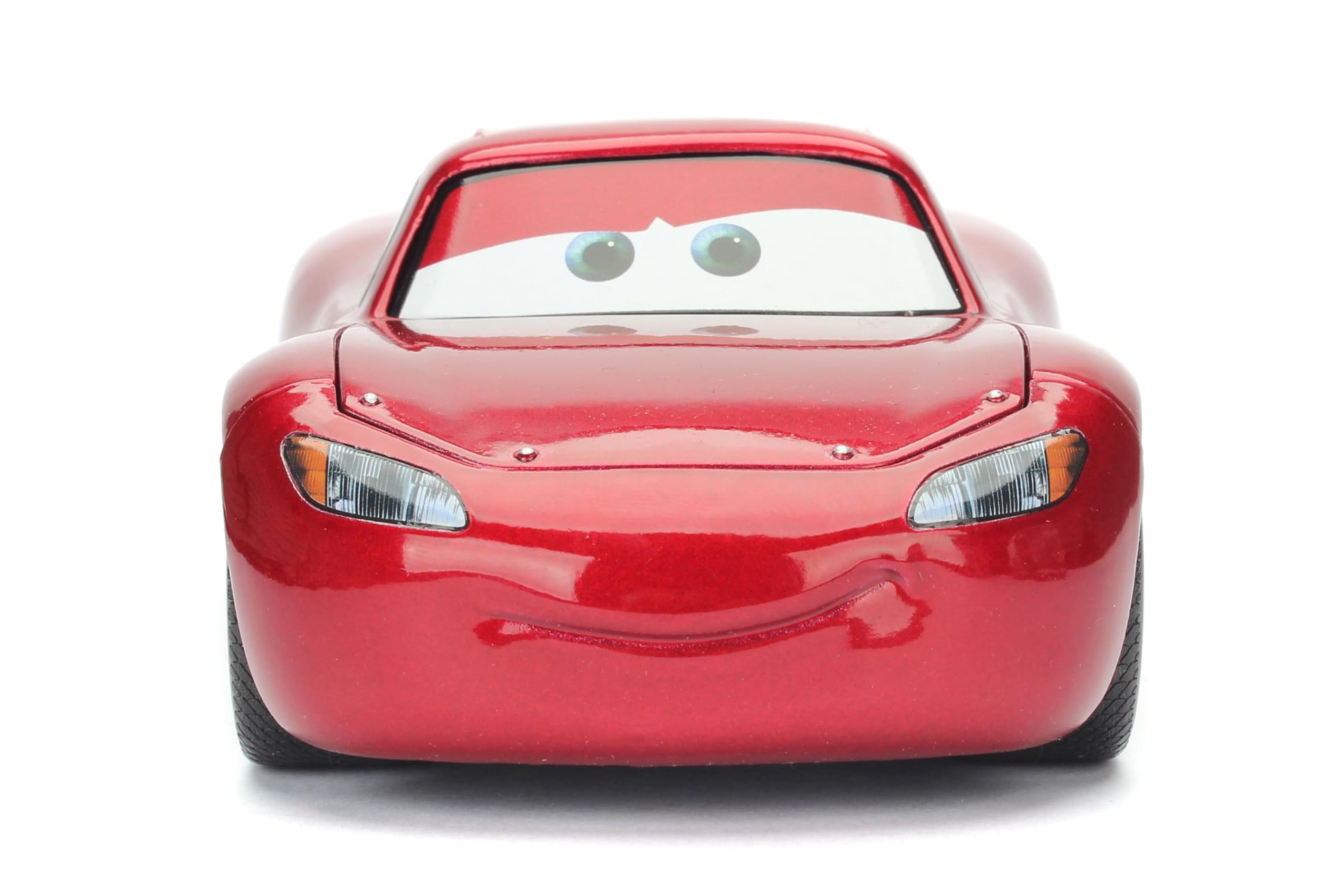 Disney Pixar Cars 1:24 Cruising Lightning McQueen Die-Cast Car, Toys for Kids and Adults
