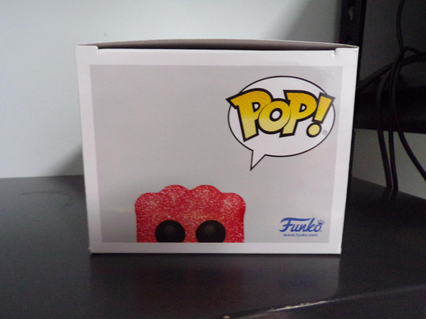 Funko Pop Sour Patch Redberry Exclusive 7 Eleven 2022 GITD