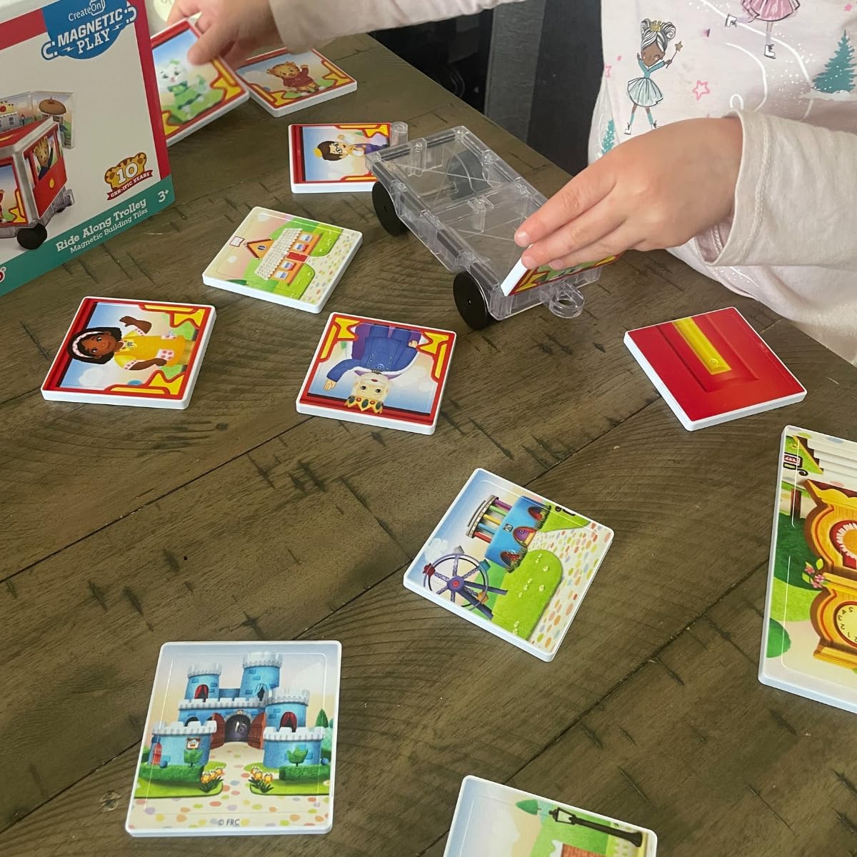 CreateOn Daniel Tiger’s Neighborhood: Neighborhood Trolley Magnetic Tiles Structure Set, Building Toys for Kids, Educational Stem & Montessori Tools