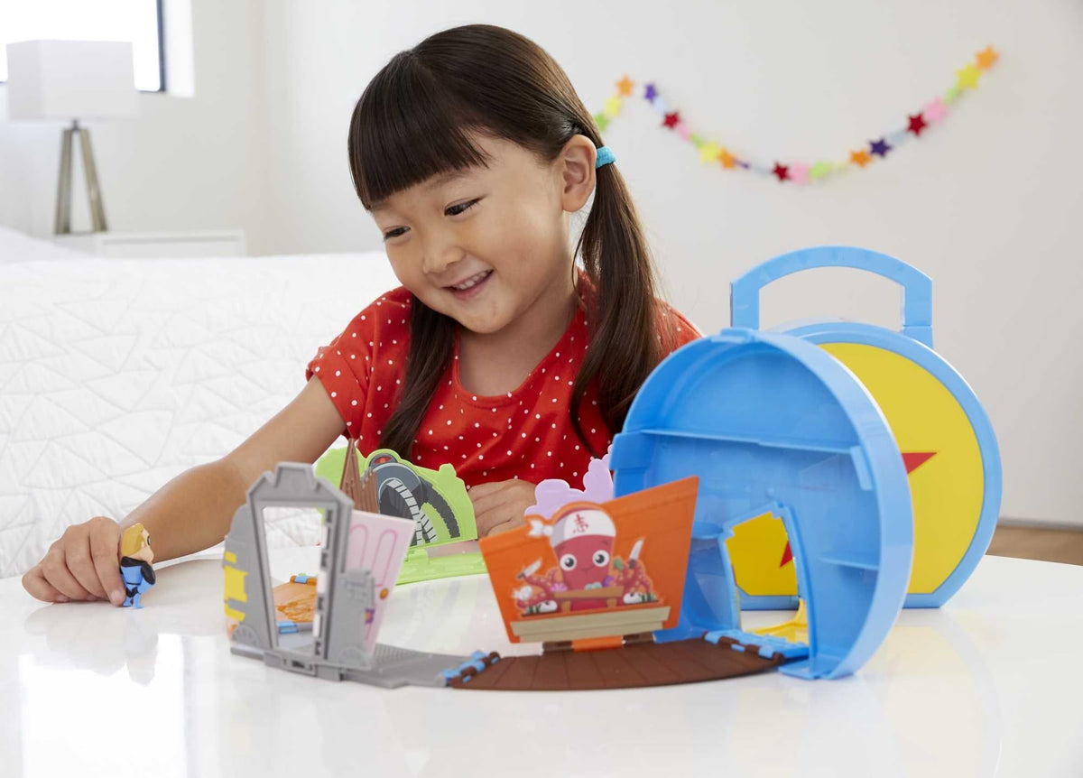 Mattel Disney Pixar Minis World of Pixar Playset Multiple Movies for Storytelling and Portable Play, Includes Mini Mr. Incredible Figure, Folds up,