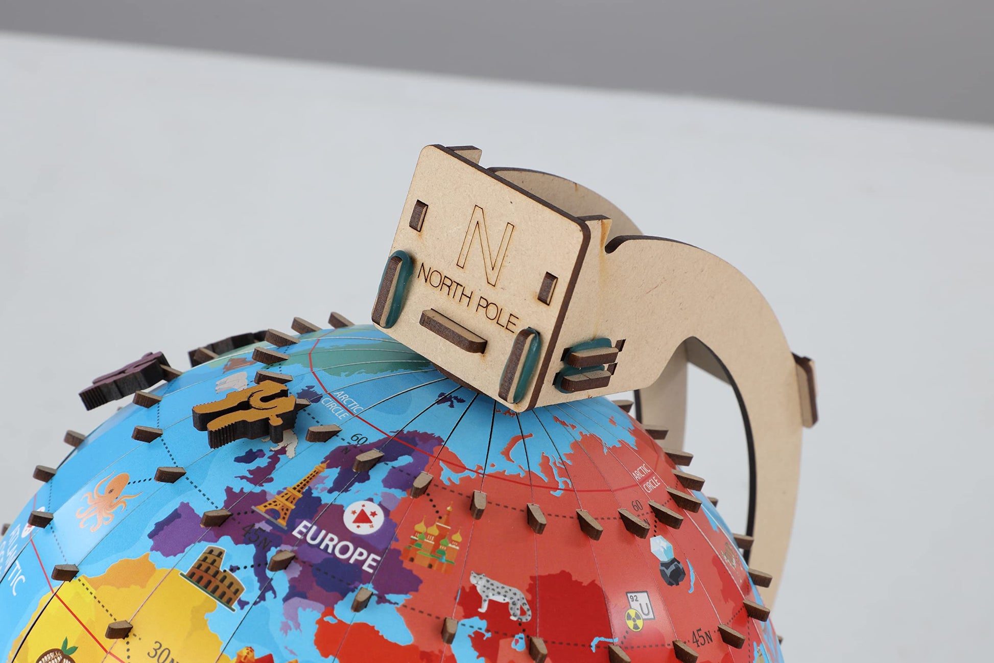 Smartivity Globe Explorer Wooden Model Engineering STEM Learning Toy for Kids Ages 8 and Up
