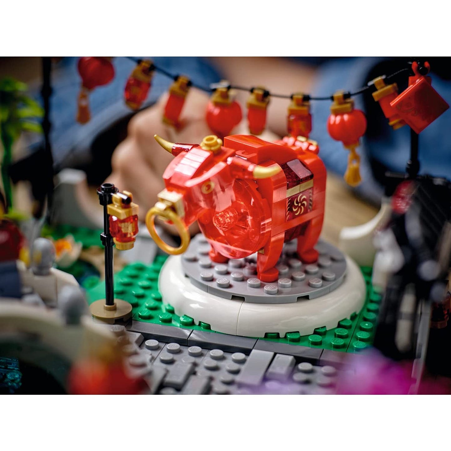 LEGO Spring Lantern Festival 80107 Building Kit; Collectible Lunar New Year Gift Toy for Kids, New 2021 (1,793 Pieces)