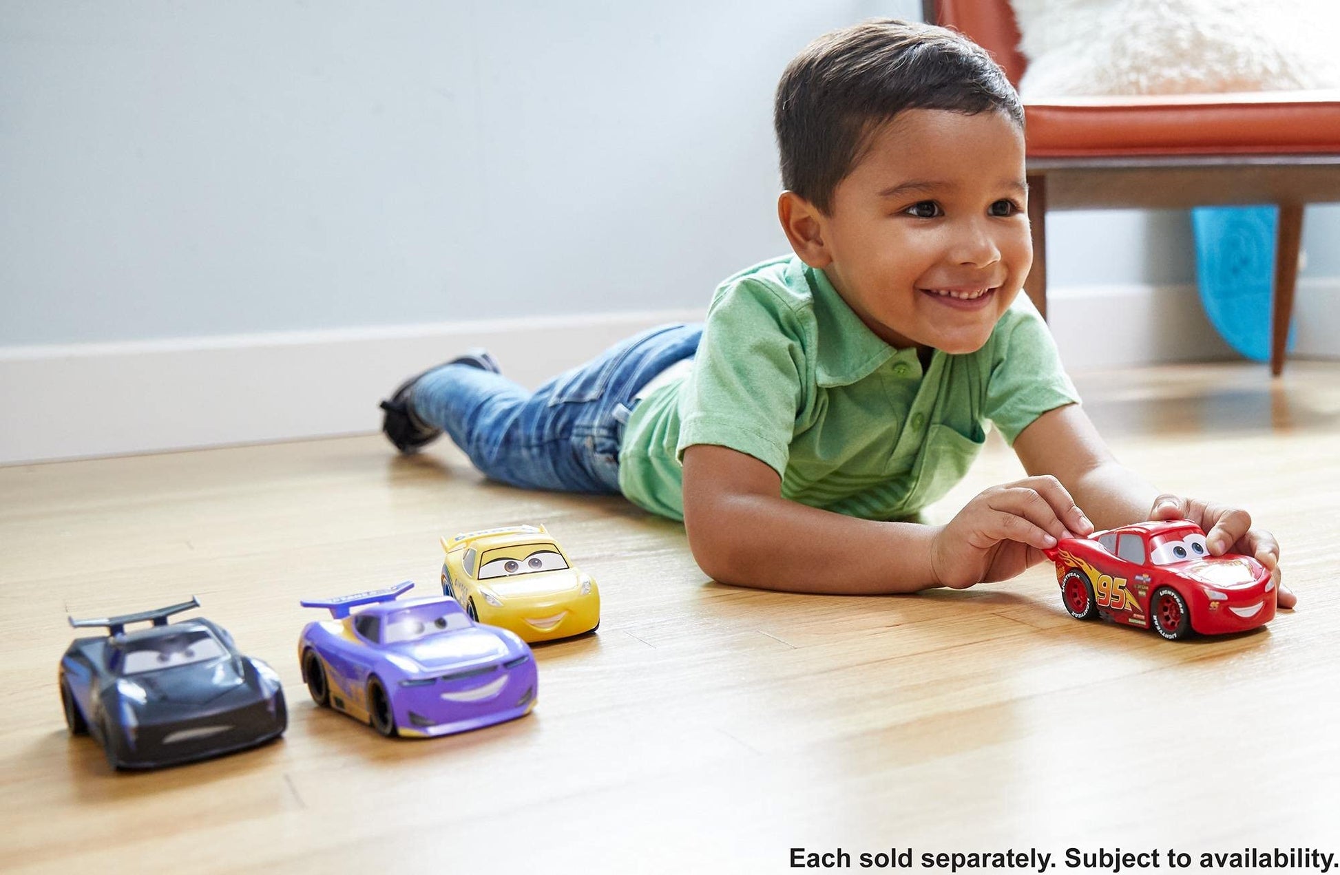 Disney Cars Toys Turbo Racers Lightning McQueen