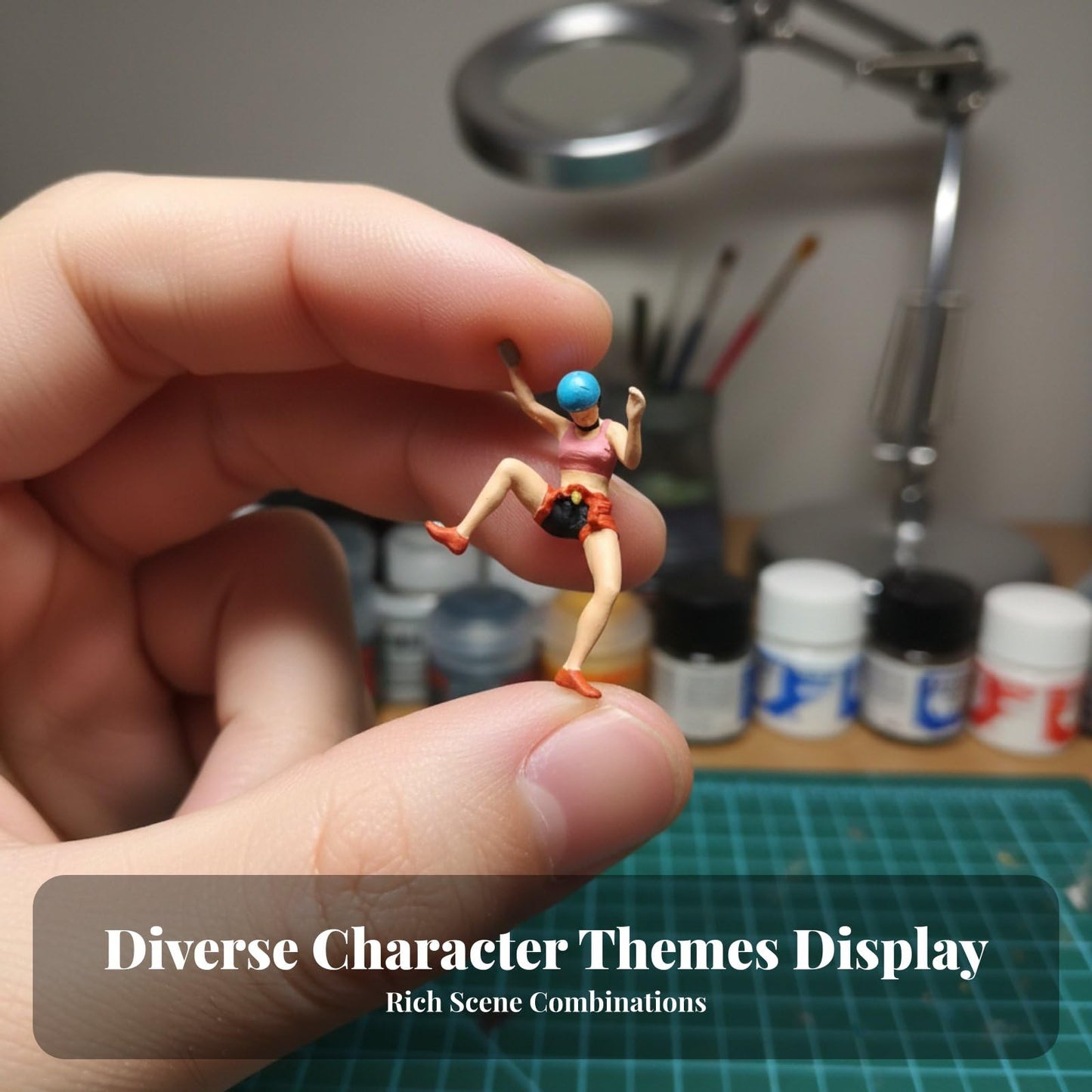 Resin 1:87 Miniature People Figurines, Painter Figurines Tiny People Desktop Decor for Layout Accessories Table Scene Micro Landscape, Green