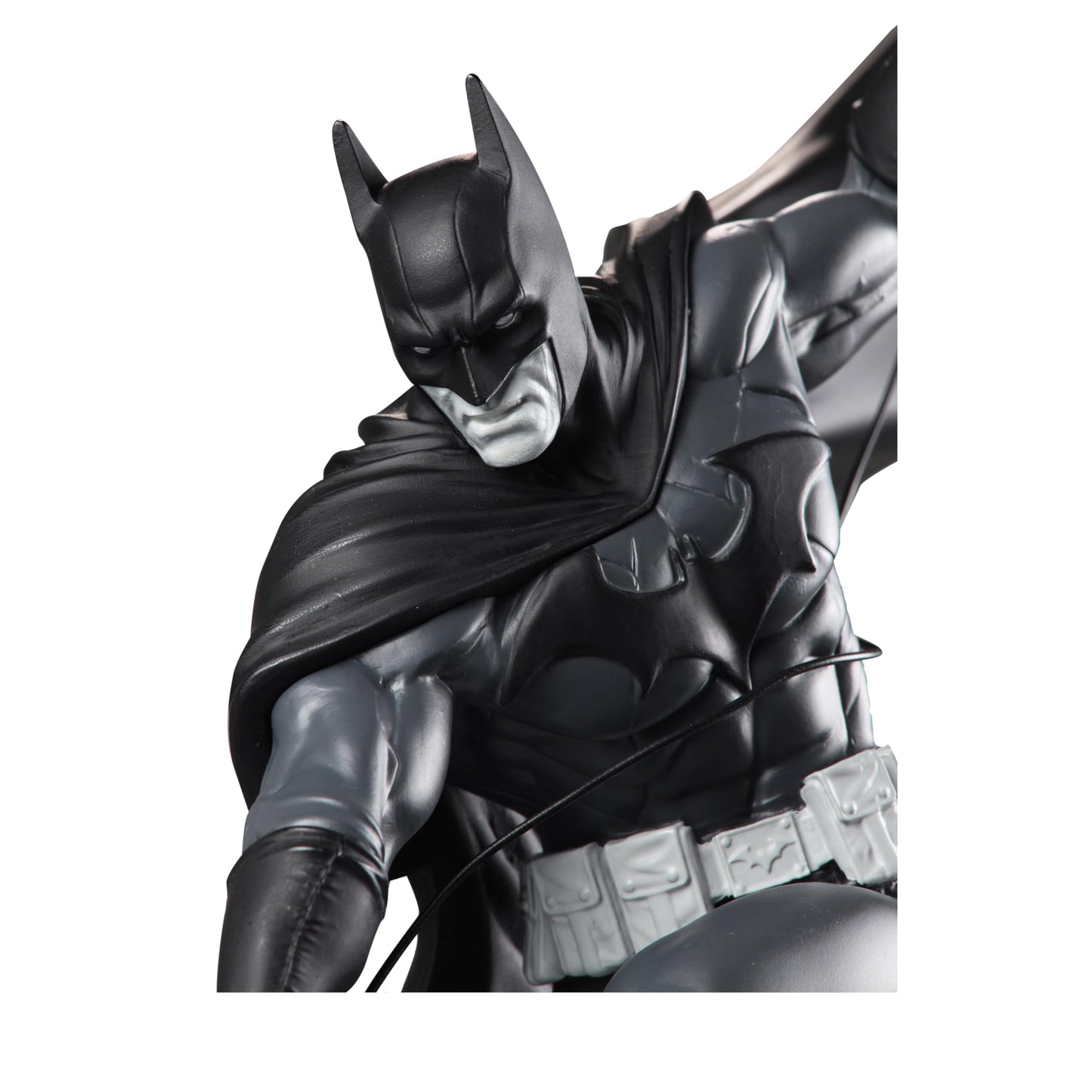 McFarlane Toys - DC Direct Batman by Inhyuk Lee (Batman Black & White) 1:10 Scale Resin Statue