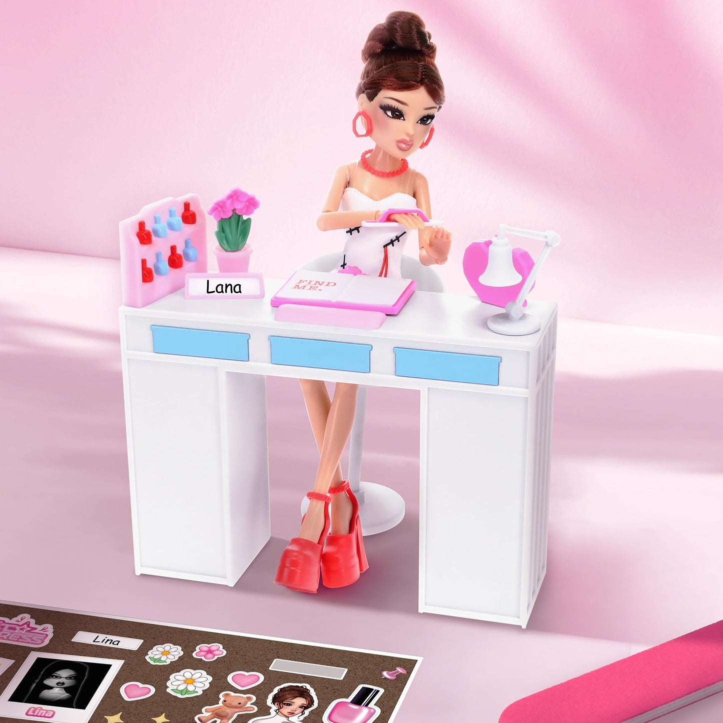 Dress To Impress - Lana Deluxe Fashion Doll Set - Series 1 Wave 1 - 11.5-Inch Tall Doll - Doll Playset, Accessories, Collector Card - Includes DLC