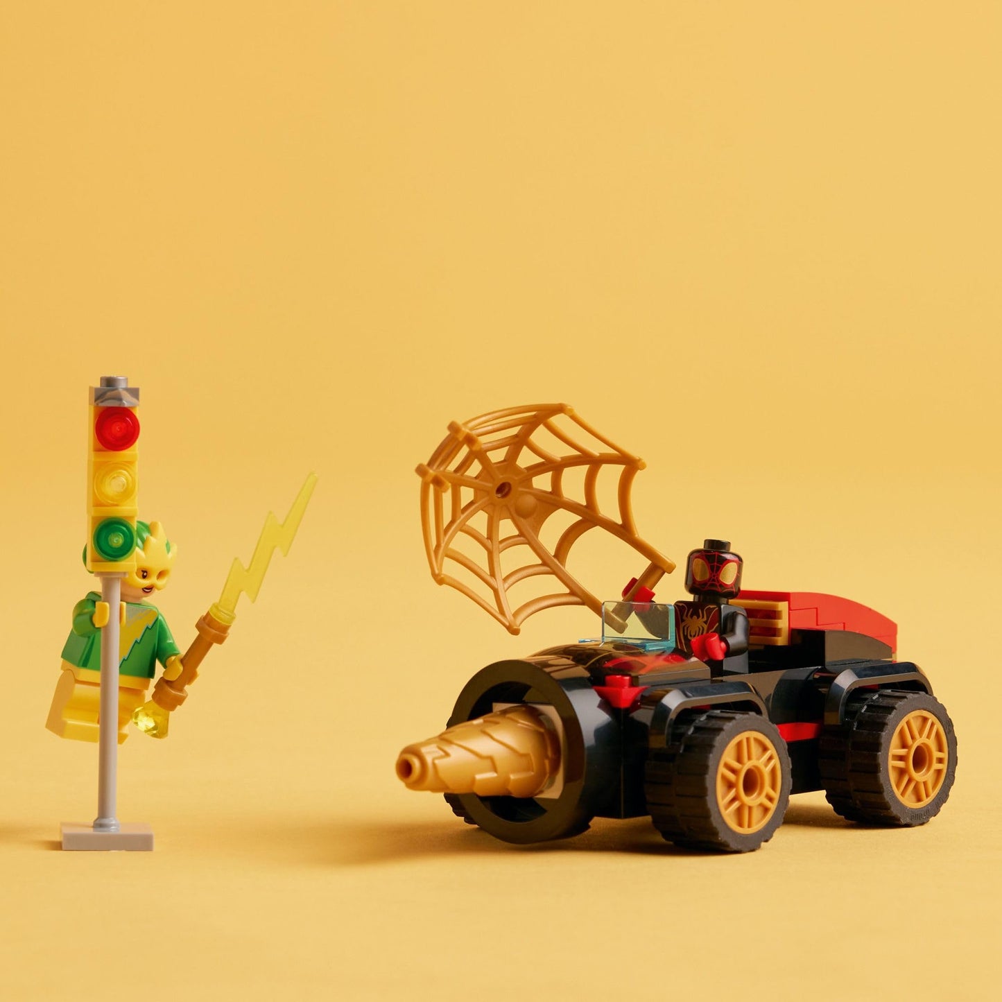 LEGO Marvel Drill Spinner Vehicle, Miles Morales Spin Car with 2 Minifigures, Marvel Toy from Disney+ TV Series Spidey and His Amazing Friends, Gift
