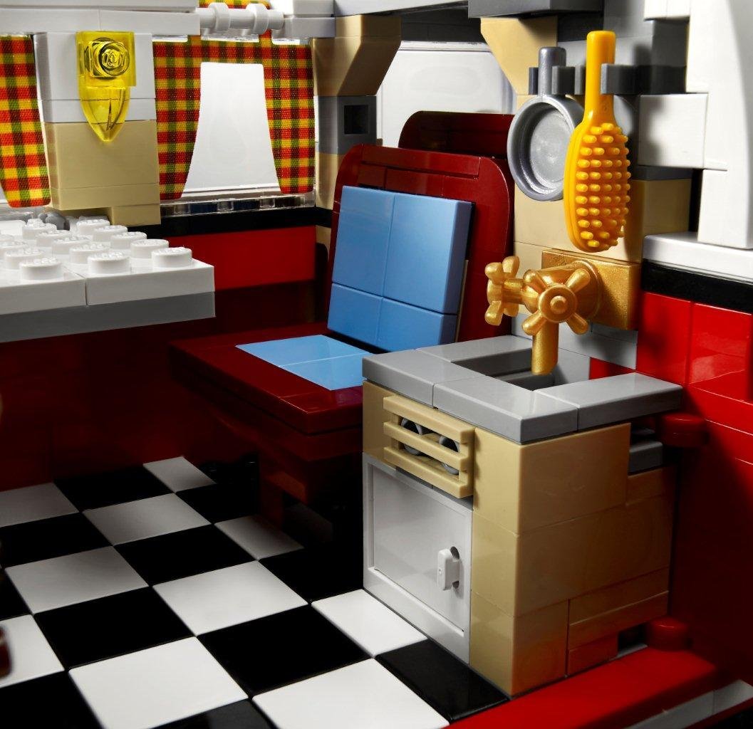 LEGO Creator Volkswagen T1 Camper Van 10220