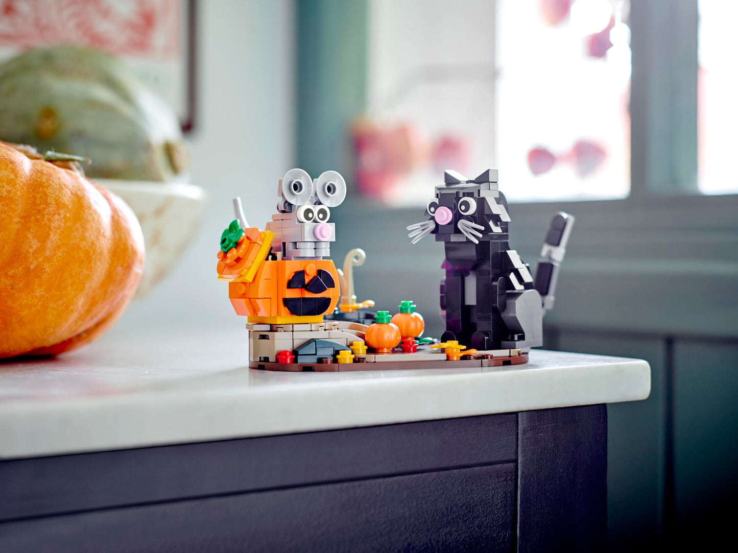 LEGO Halloween Cat & Mouse 40570 Building Kit, Whimsical Halloween Dtecor with Adorable Cat, Mouse, and Pumpkin Toys, Halloween Toy