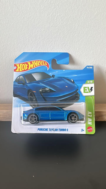 Hot Wheels Lime Green Corvette C7 Z06 Convertible 34/250 Exclusive 4/10
