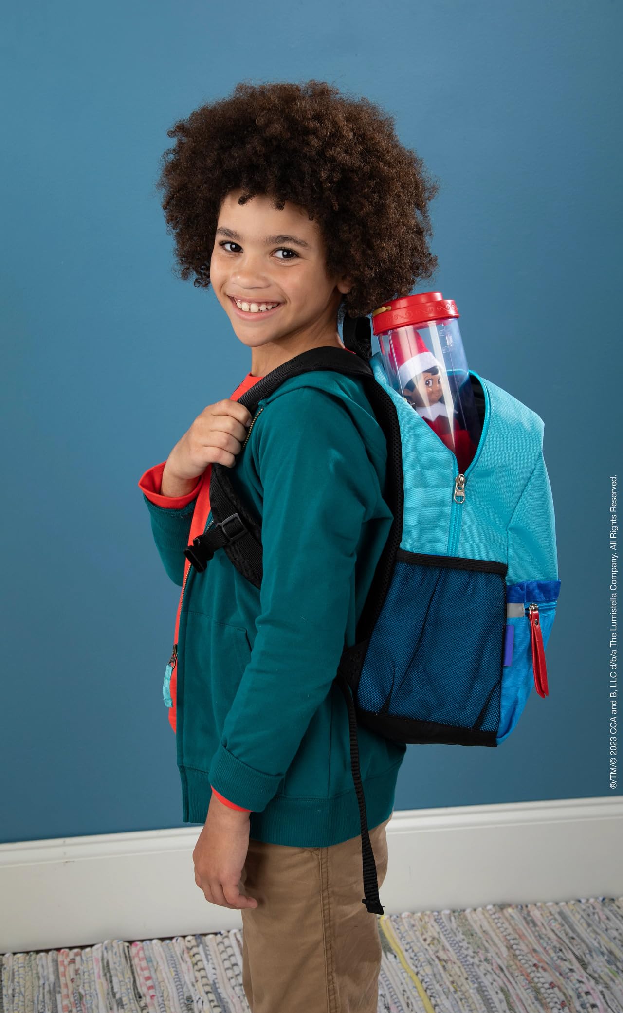 The Elf on the Shelf Travel Set: Scout Elf Carrier and Plushee Pal Mini Clip-On (Boy Dark)