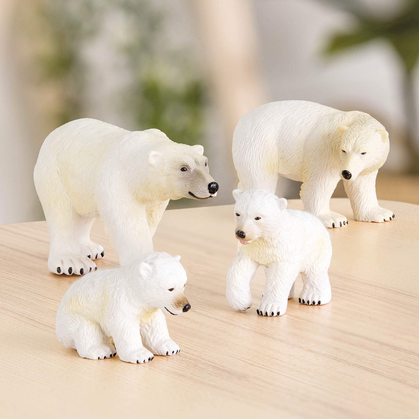 Terra by Battat Polar Bear Family Animal Figures, 4-Piece Arctic Set