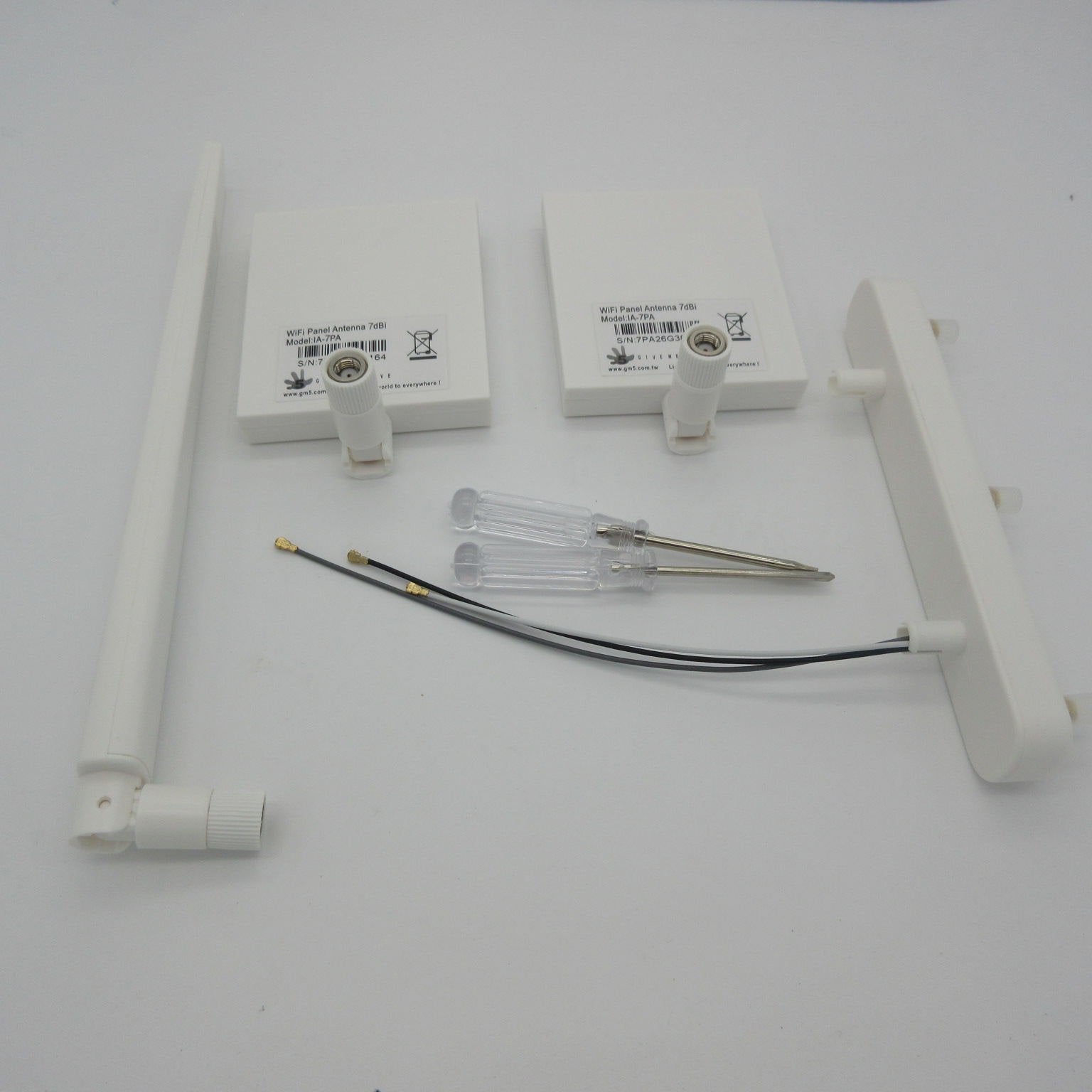 Xmipbs 7DB Extended Range Signal Booster for DJI Phantom 3 4K (WF22)