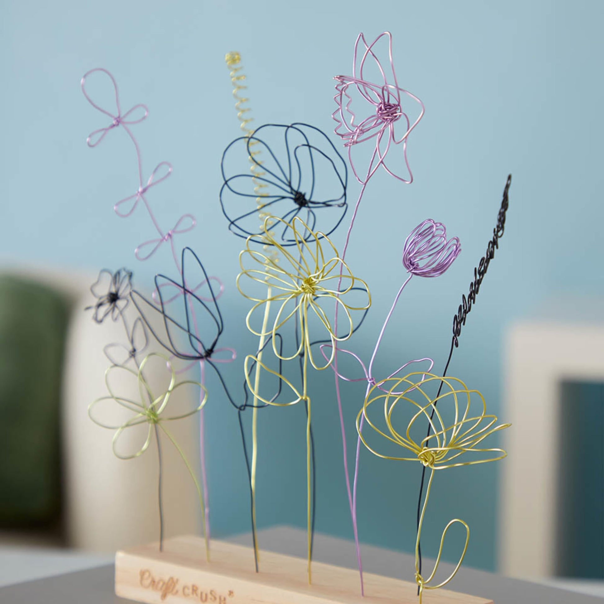 Craft Crush Wire Flowers - Create Unique Craft Wire Flower Designs with Easy to Use Tool and Guide with Display Stand - for Teens and Adults Ages 12