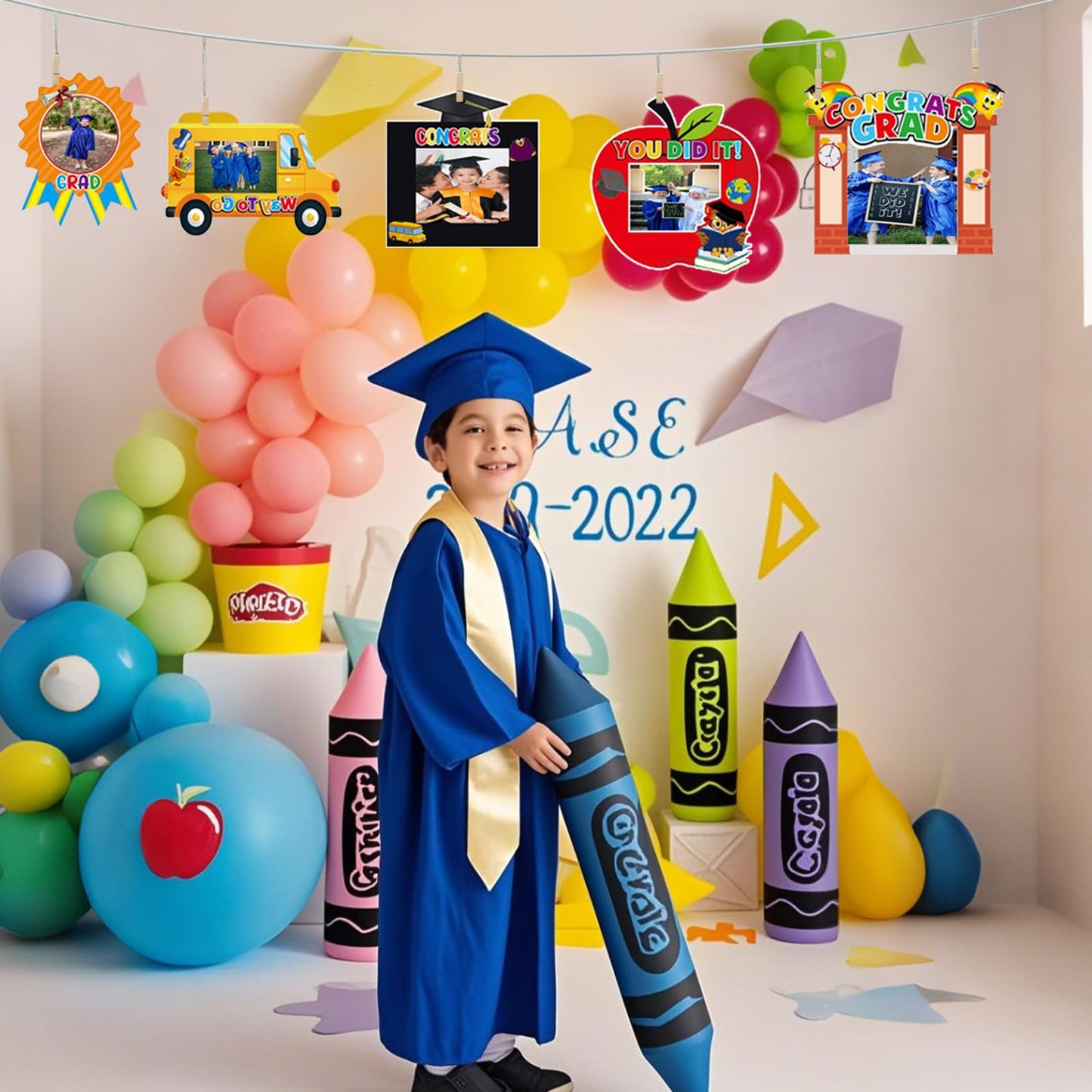 10 Pcs Kindergarten Graduation Picture Frame Crafts Kits Congrats Grad Photo Frame with Apple Bus Stickers DIY Photo Props for 2025 Graduation Party