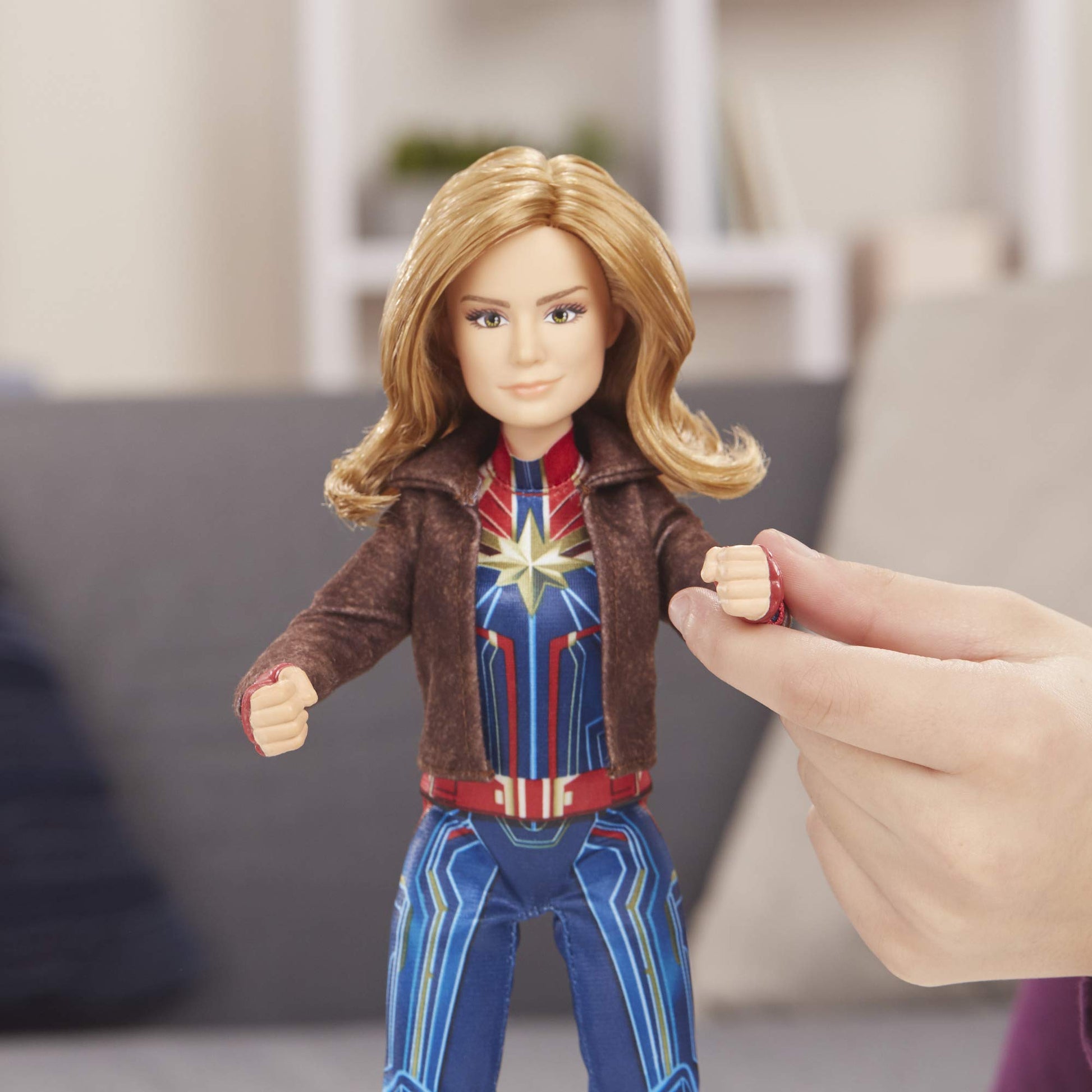Marvel Captain Marvel Movie Captain Marvel Super Hero Doll Goose The Cat (Ages 6 & Up)