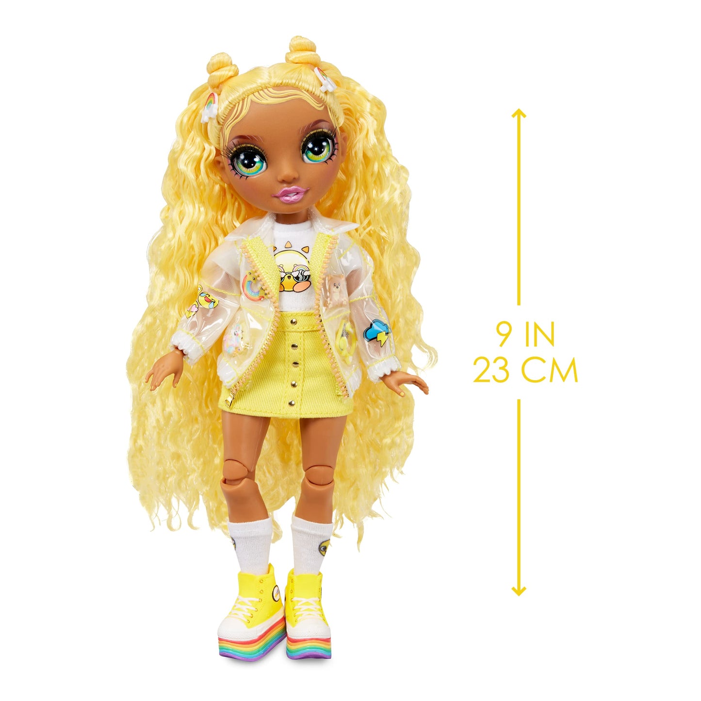 Rainbow High Jr High Sunny Madison - 9-inch Yellow Fashion Doll with Doll Accessories- Open and Closes Backpack, for Kids 6-12 Years Old and