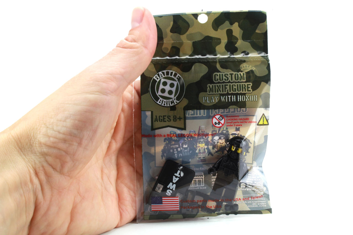 Battle Brick 1.6 Inches Tall Collectible SWAT Police Officer Pointman Custom Minifigure| Genuine Police Minifig | Great Gift for Ages 10+ to Adult