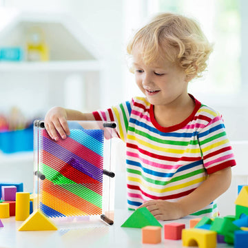 ZZF-LYA 3D Pin Art Toy - Unique Plastic Colorful Pin Art Board for Kids, 3.7 * 5''Desk Board Game Inspire Imagination 3D Pin Impression Sculpture
