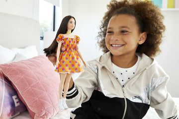 Barbie Fashionistas Dolls, Toy for Kids 3 to 8 Years Old