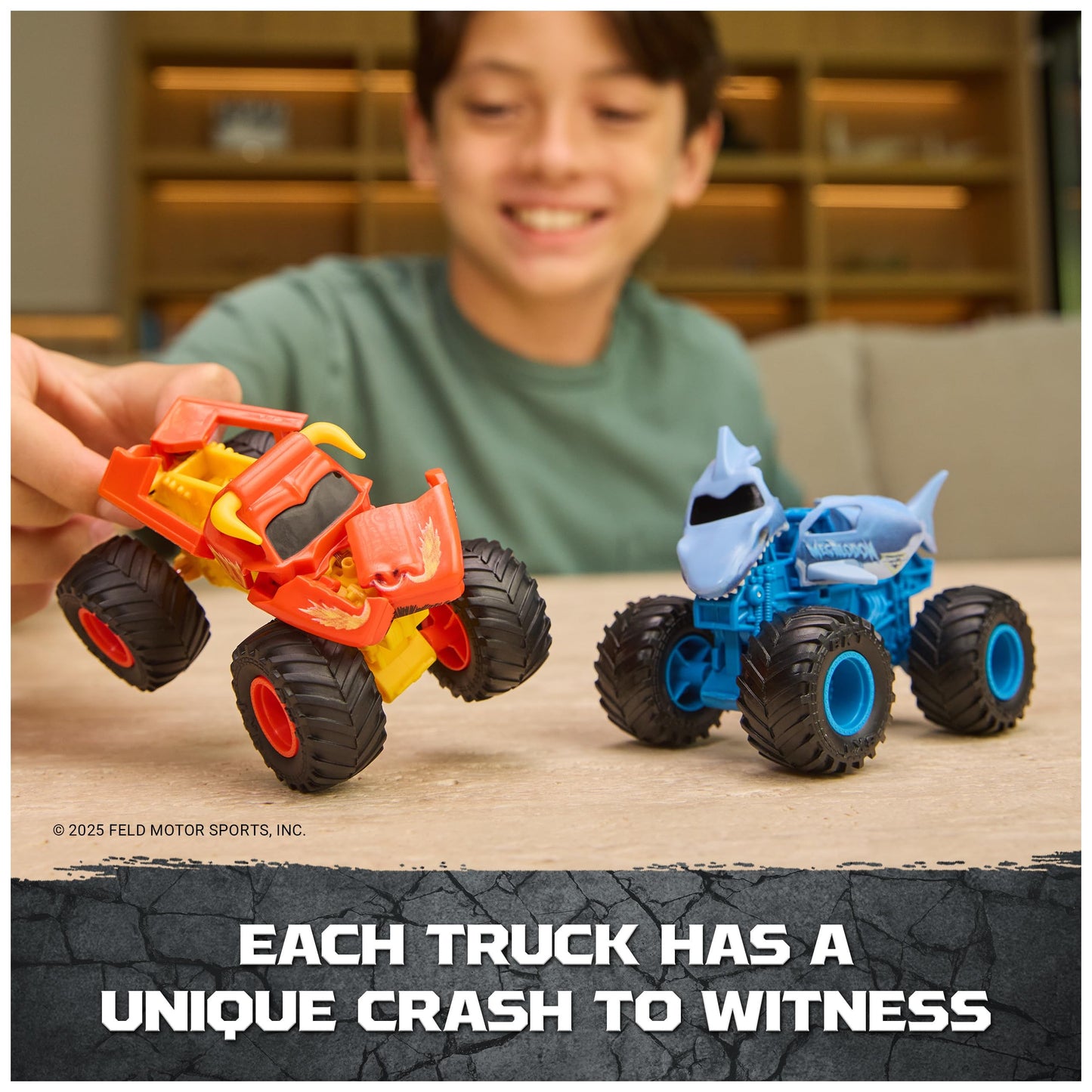 Monster Jam Smash & Bash 2-Pack Monster Trucks, Megalodon & El Toro Loco, 1:64 Die Cast Repairable Monster Truck, Kids Toys for Boy and Girls Ages 3