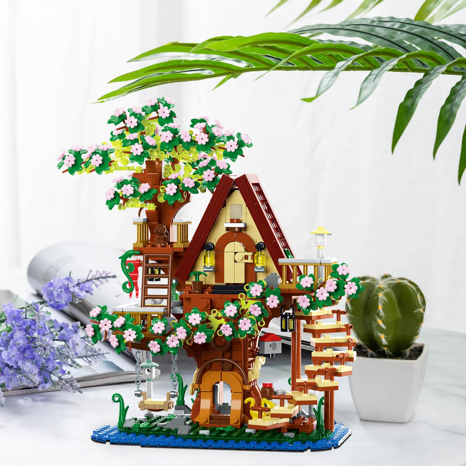 YCJZXMS 3-in-1 Sakura Tree House Building Set (3-in-1 Sakura Tree House)