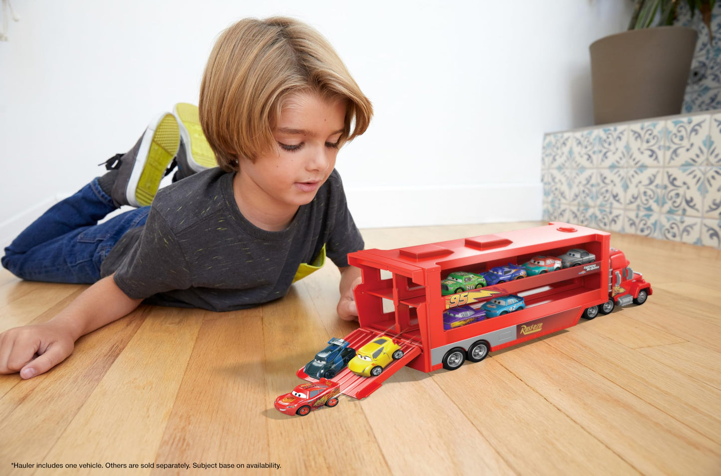 Mattel Disney and Pixar Cars Mack Mini Racers Hauler