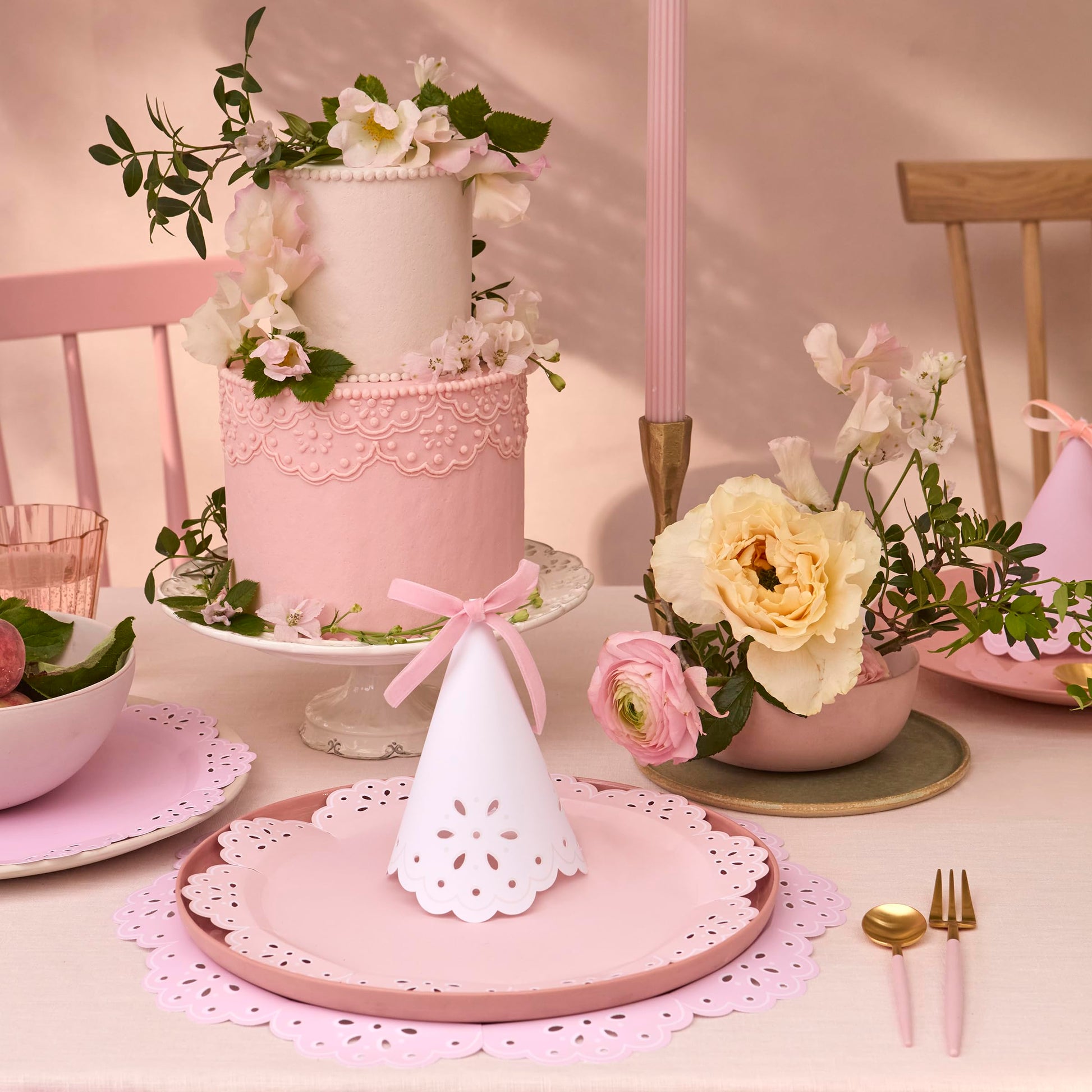 Meri Meri Broderie Anglaise Lace Party Hats (Pack of 8), Pastel Colors with Lace Design and Velvet Bows, Great for Princess Party Hats, Bridal