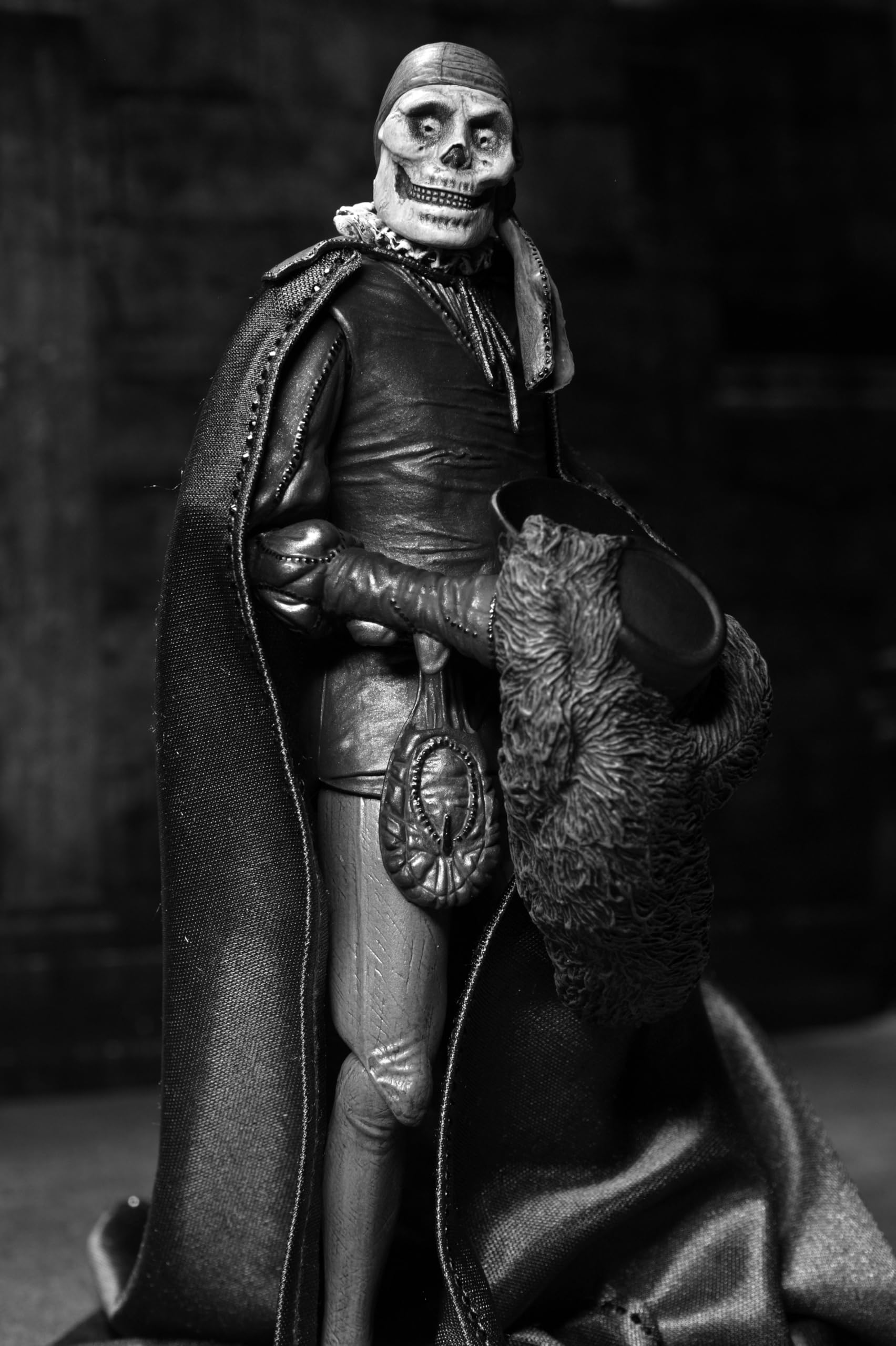 NECA Phantom of the Opera (1925) - 7” Scale Action Figure - Ultimate Phantom of the Opera Masque of the Red Death (B&W)